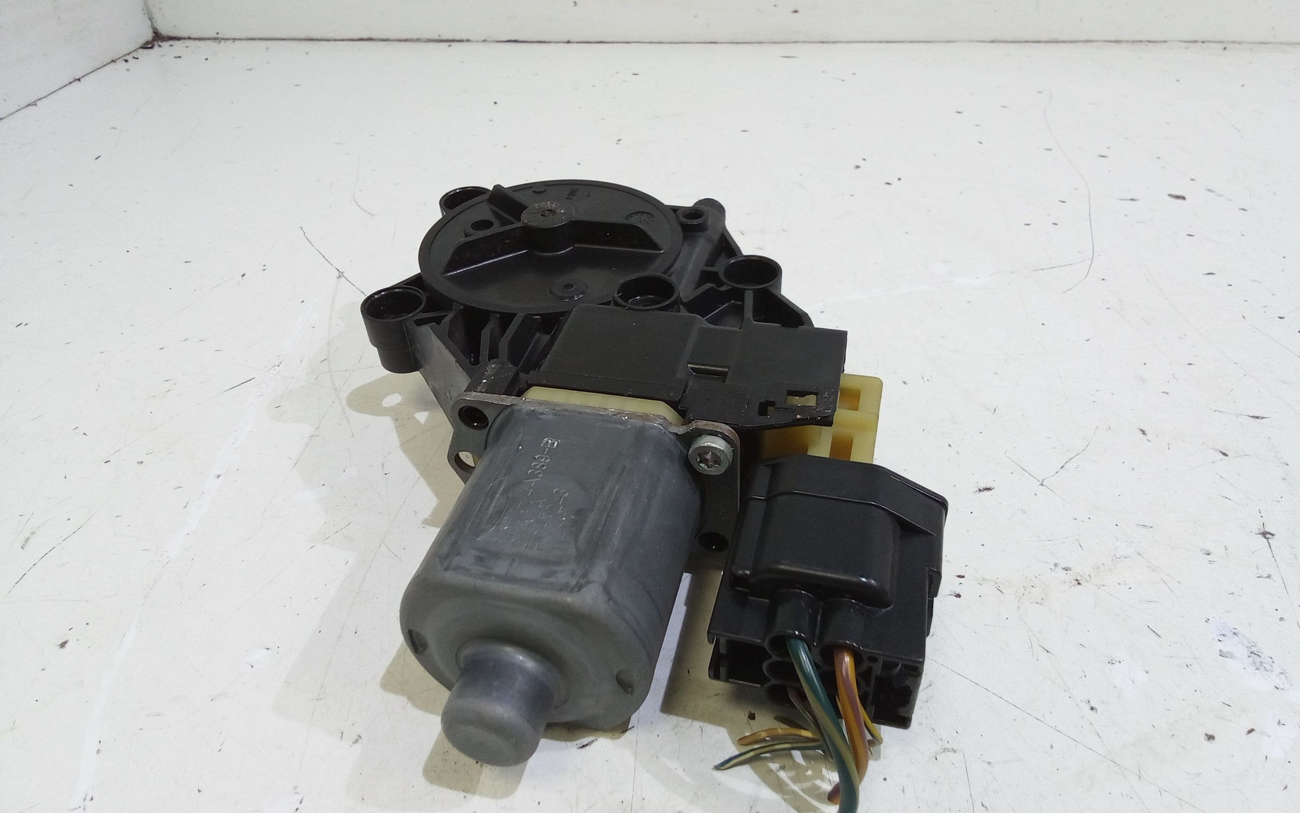 Motorino Alzavetro anteriore Sinistro FORD Fiesta 6 Serie