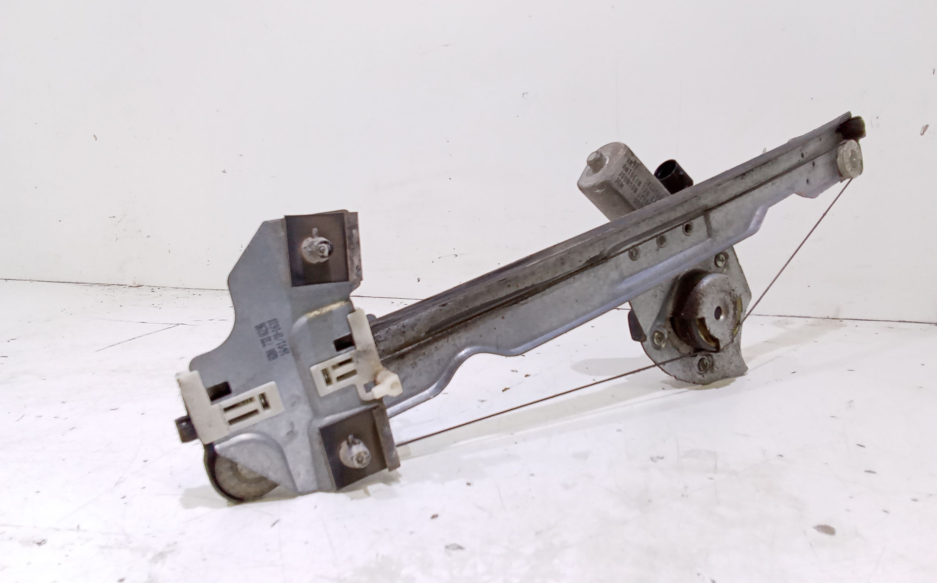 Cremagliera anteriore sinistra Guida DACIA Sandero 1 Serie