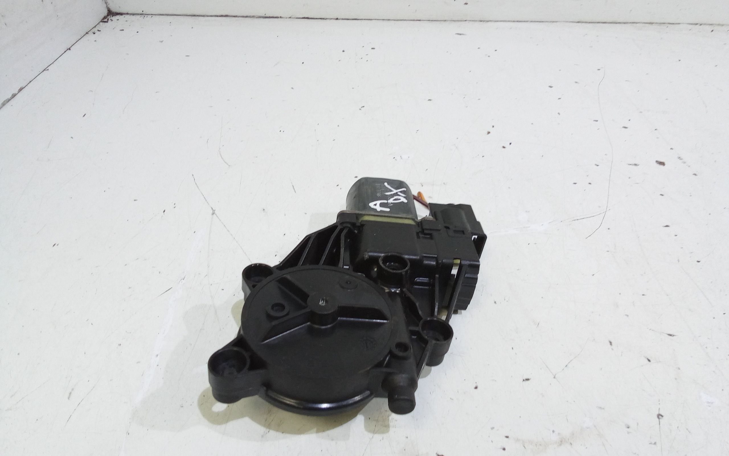 Motorino Alzavetro anteriore destra FORD Fiesta 6 Serie