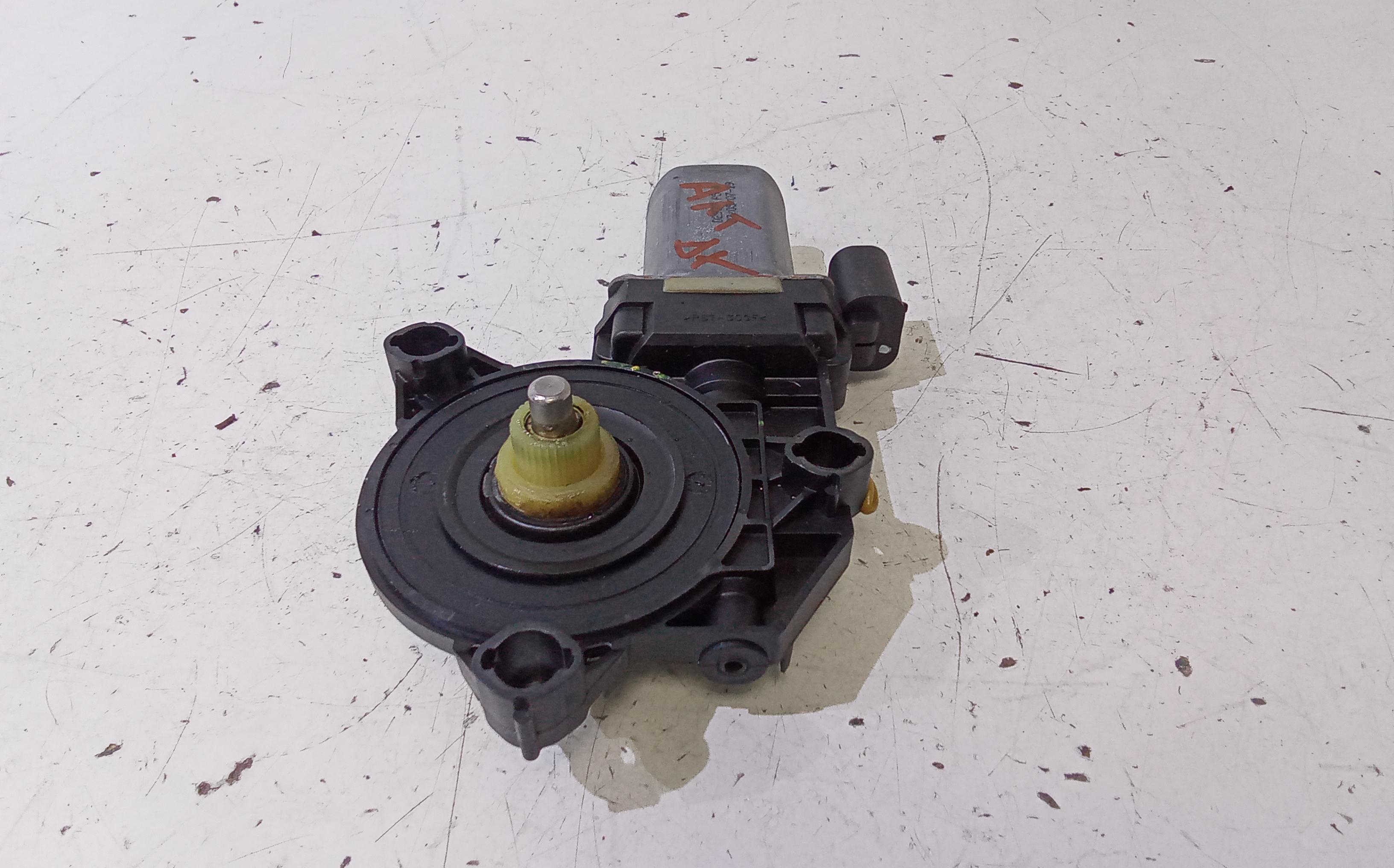 Motorino Alzavetro anteriore destra ALFA ROMEO 159 Berlina Serie (939_) (05>11)