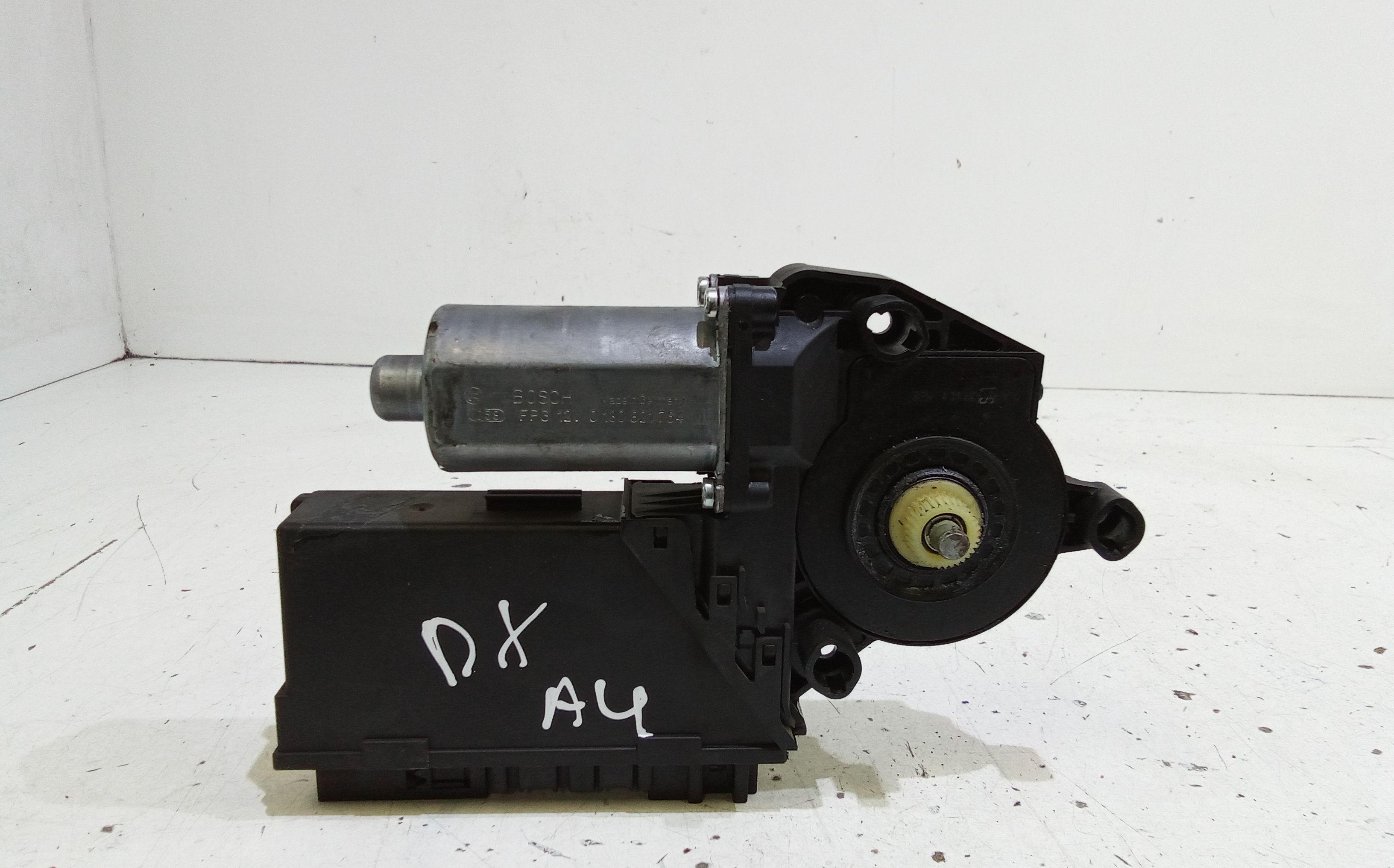 Motorino Alzavetro anteriore destra AUDI A4 Avant (8ED) (04>08)