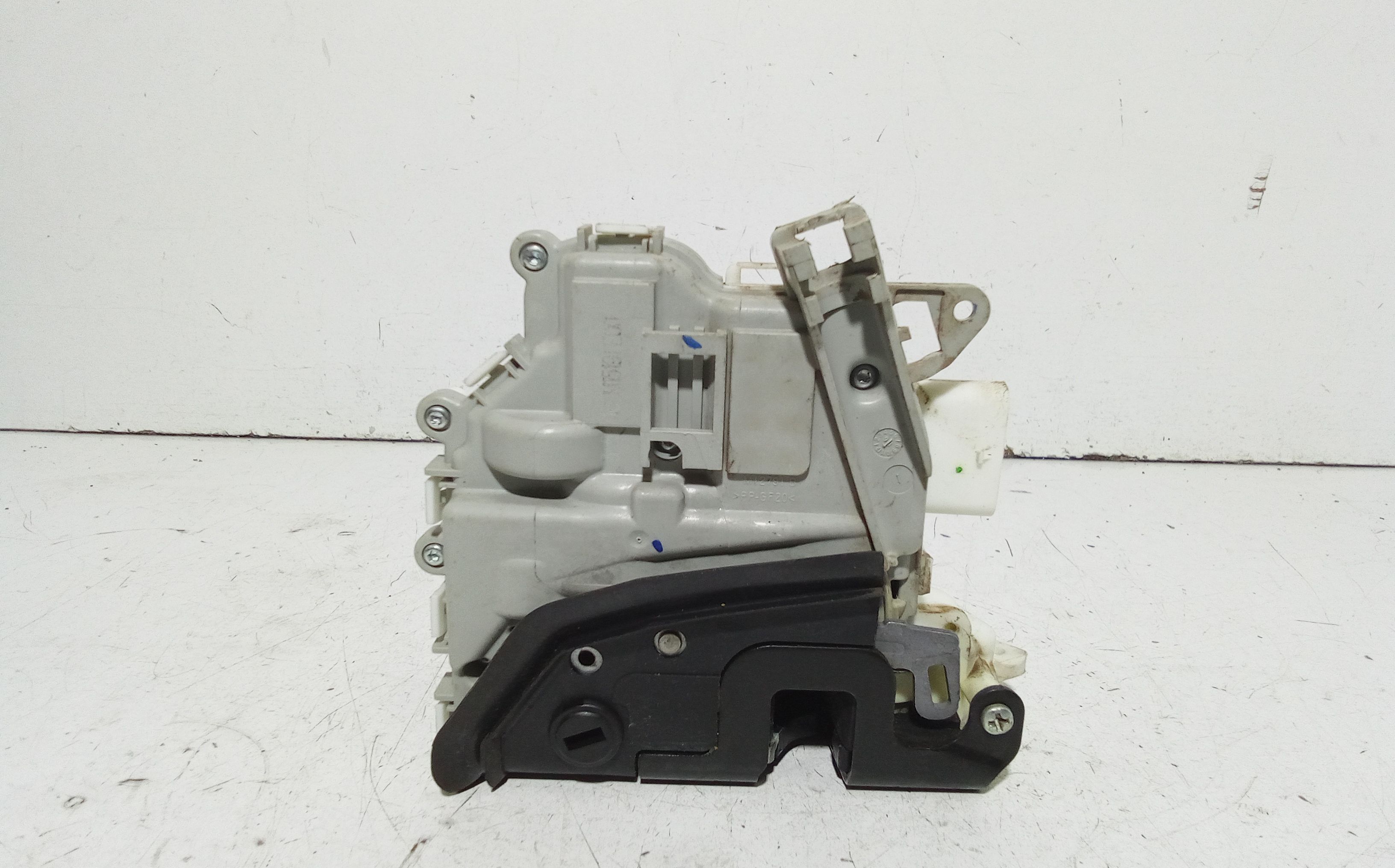 Serratura Posteriore Sinistra AUDI Q2 Serie (GAB) (16>)