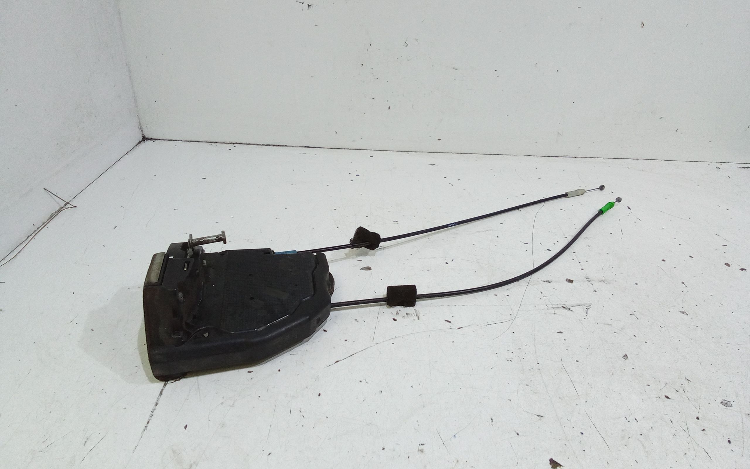 Serratura Posteriore Sinistra TOYOTA Rav4 5 Serie