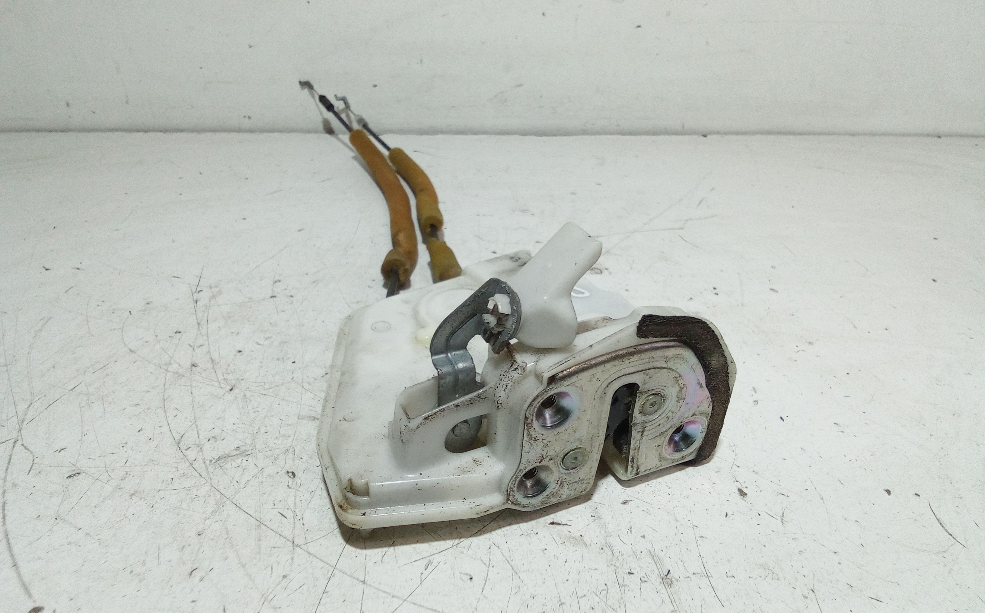 Serratura Posteriore Sinistra MAZDA 3 Berlina Serie (09>13)