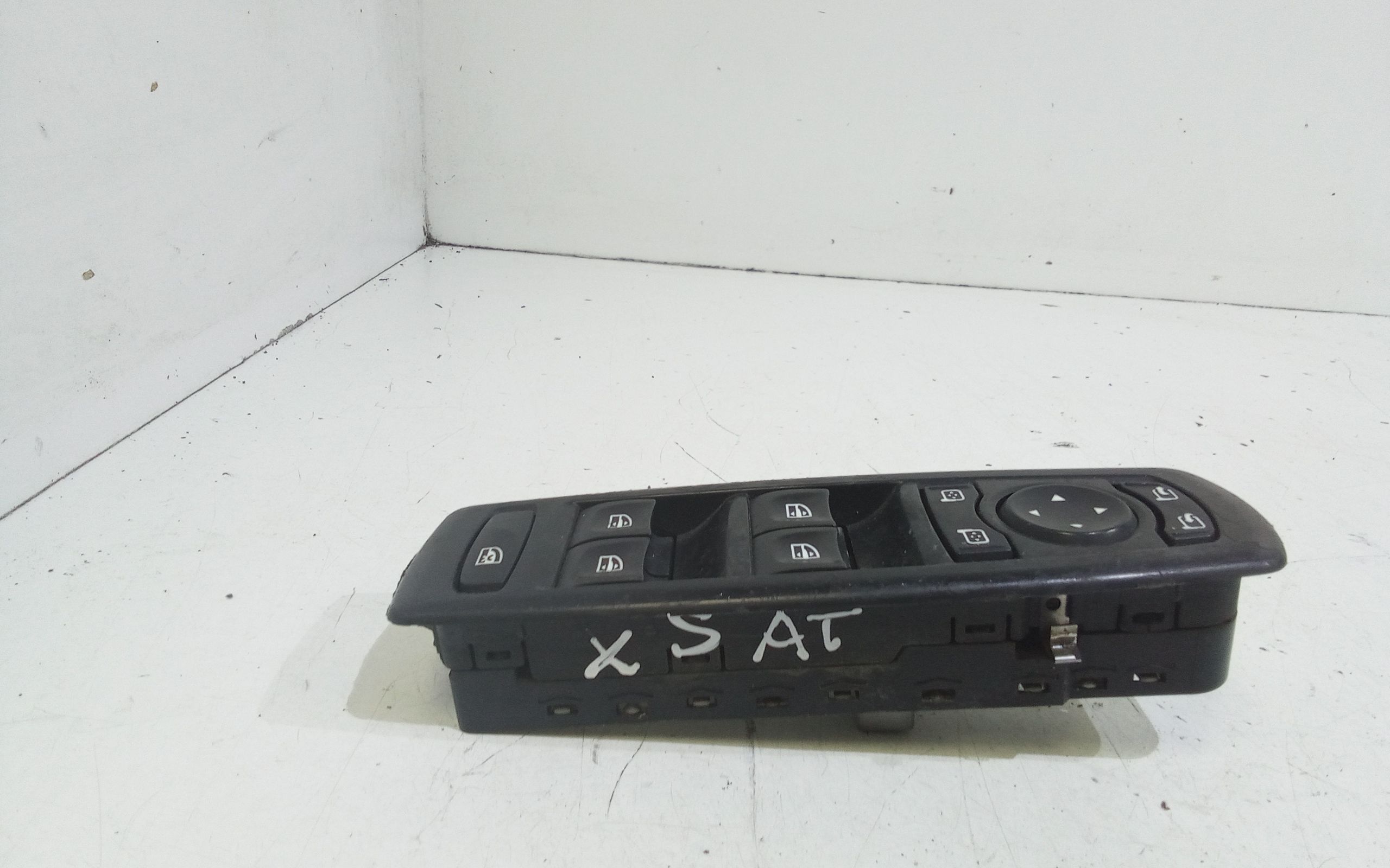 Pulsantiera anteriore sinistra Guida RENAULT Laguna Grand Tour 5 Serie