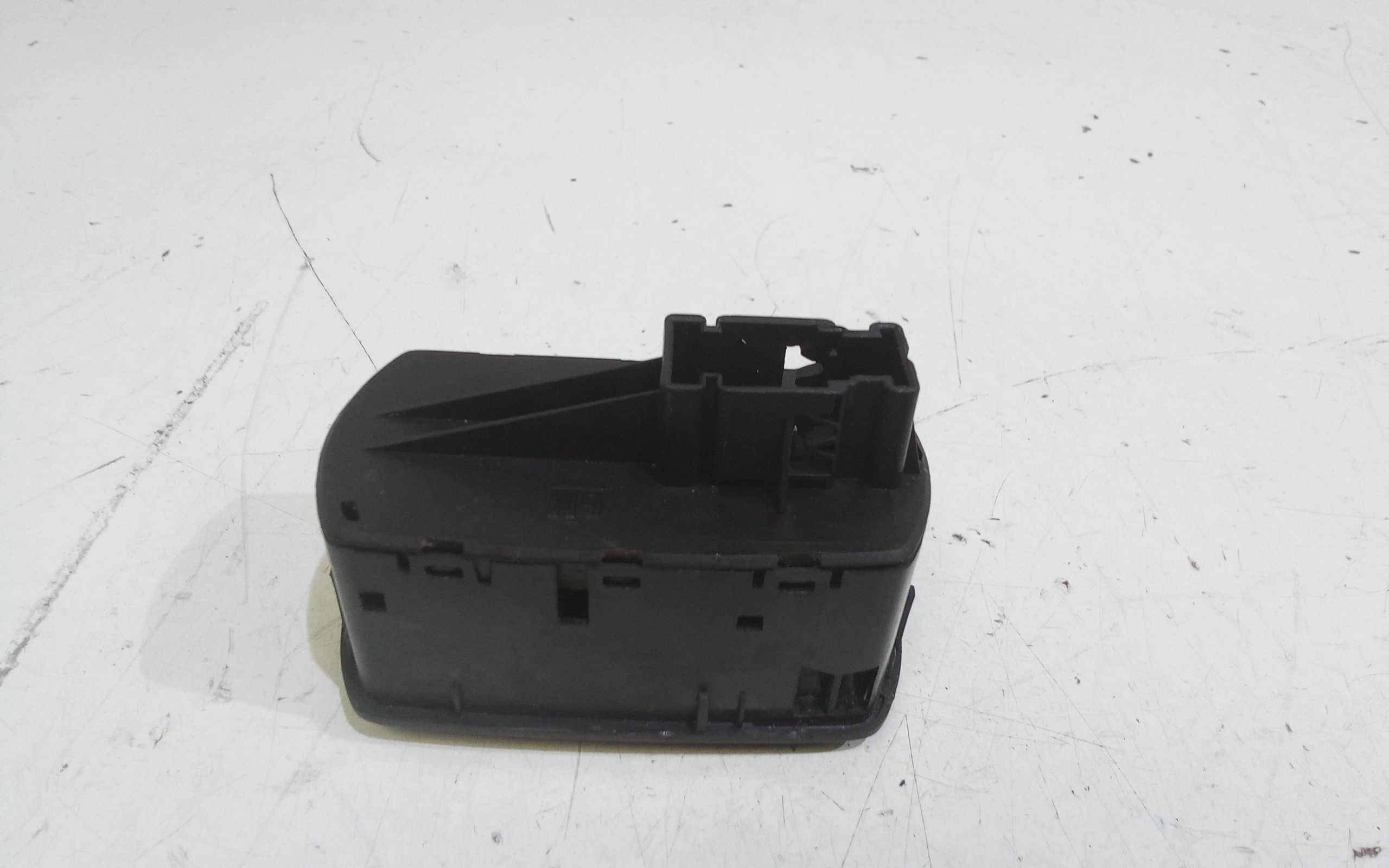 Pulsantiera anteriore sinistra Guida OPEL Corsa D 3P 1 Serie