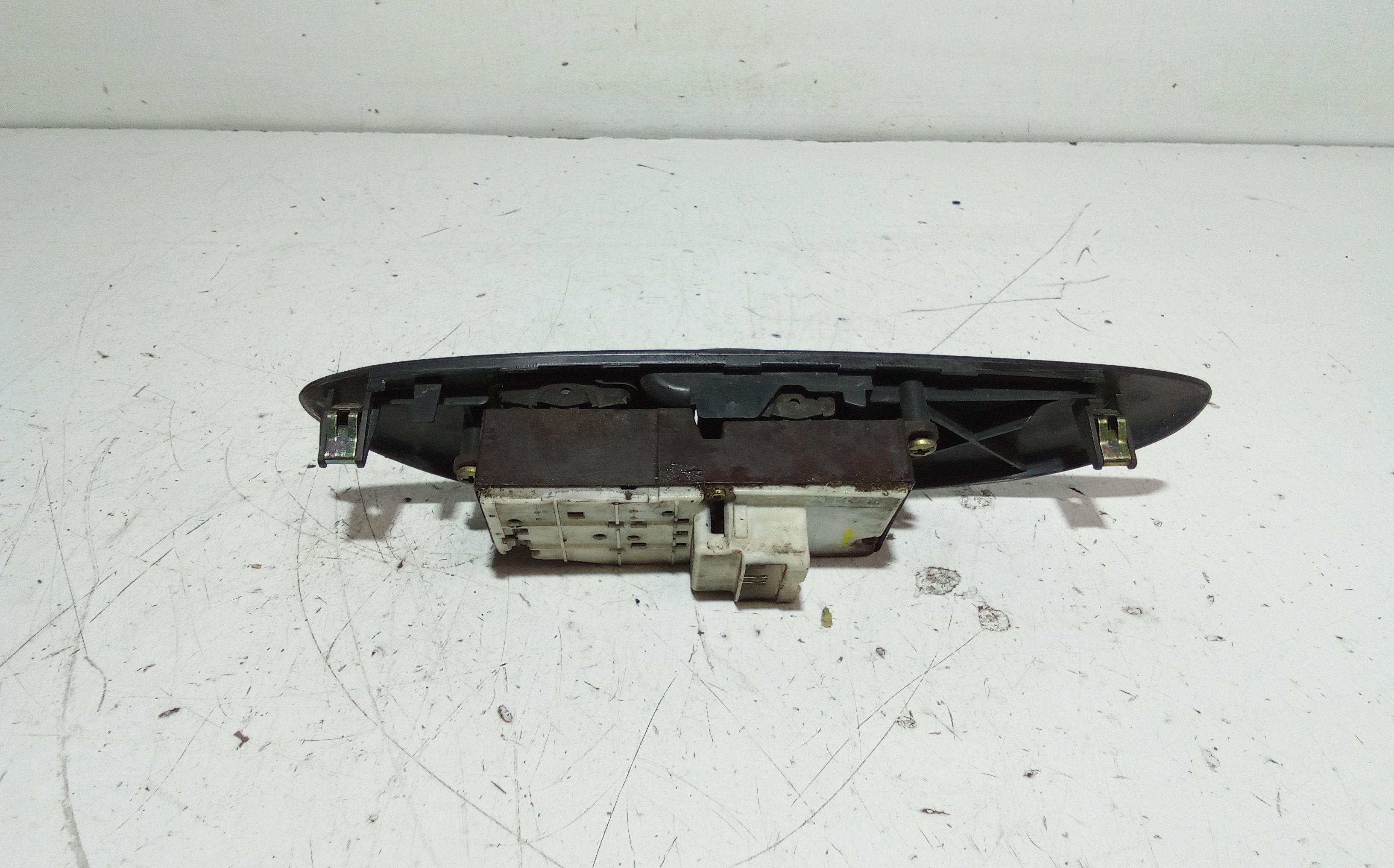 Pulsantiera anteriore sinistra Guida TOYOTA Yaris Serie (03>05)