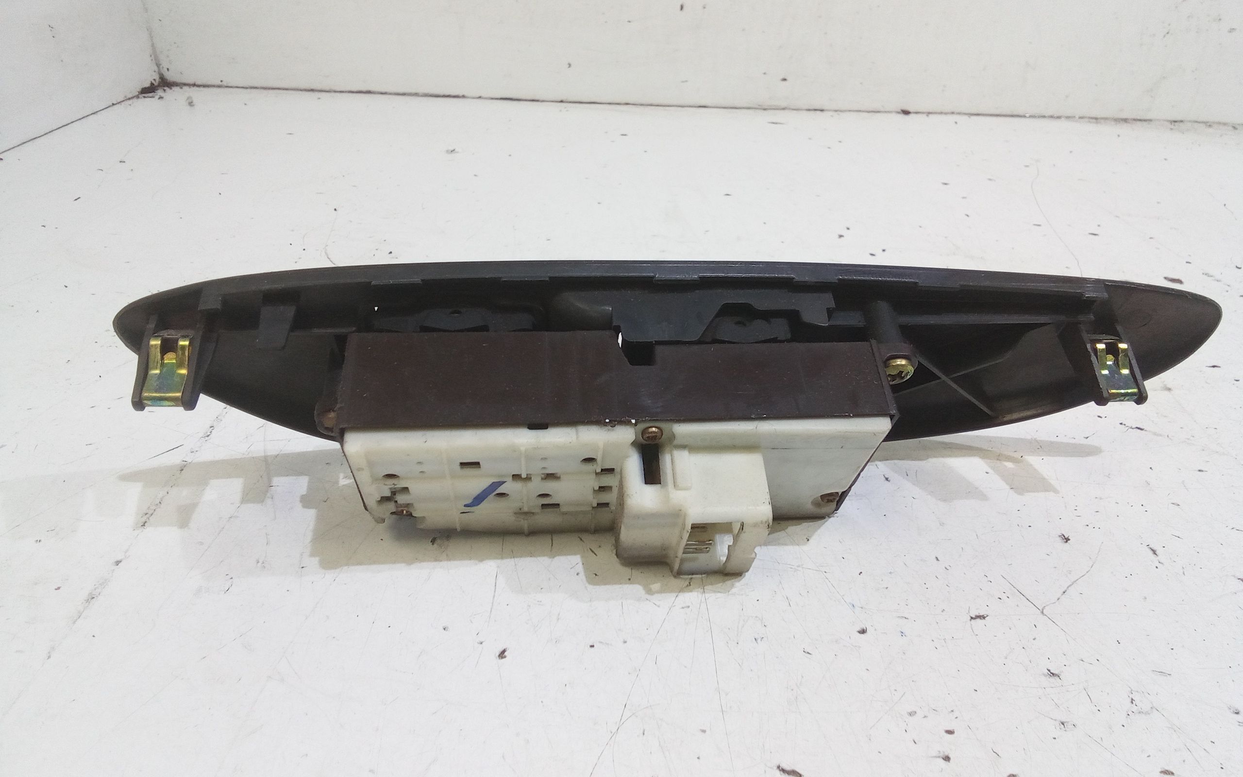 Pulsantiera anteriore sinistra Guida TOYOTA Yaris Serie (03>05)