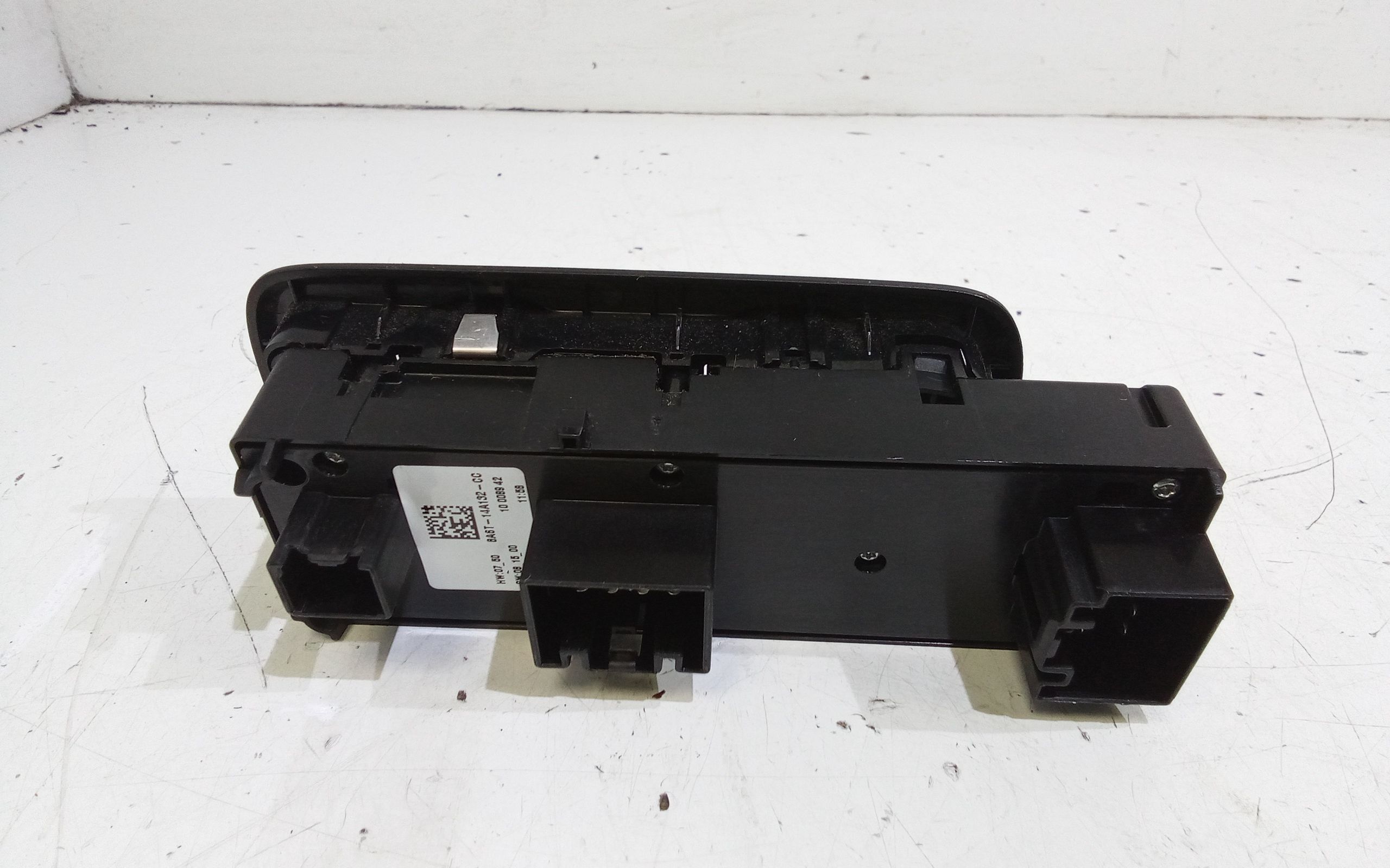 Pulsantiera anteriore sinistra Guida FORD Fiesta 6 Serie