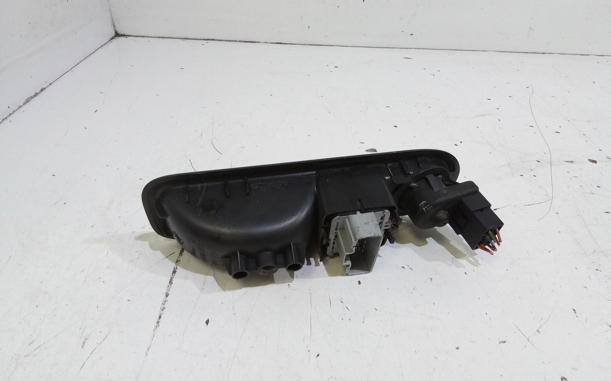 Pulsantiera anteriore sinistra Guida RENAULT Clio Serie (04>08)