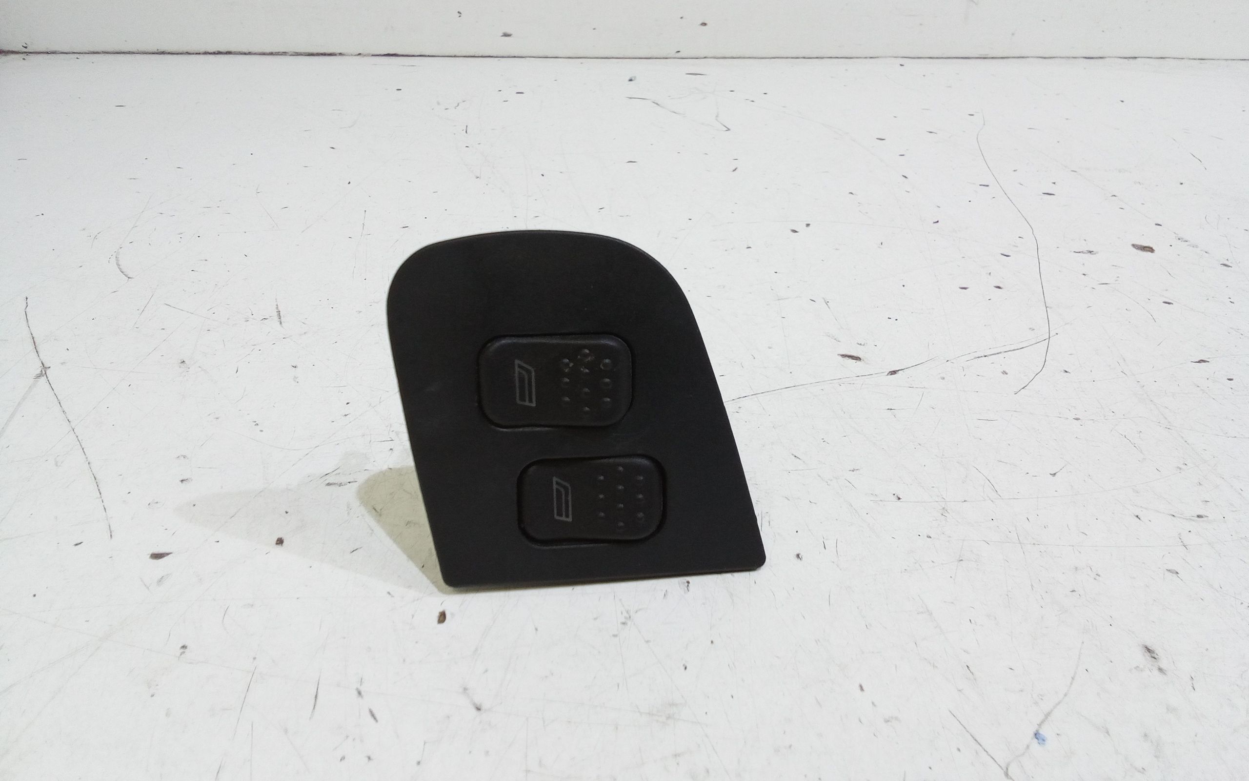 Pulsantiera anteriore sinistra Guida ALFA ROMEO 145 Serie (930_) (99>01)