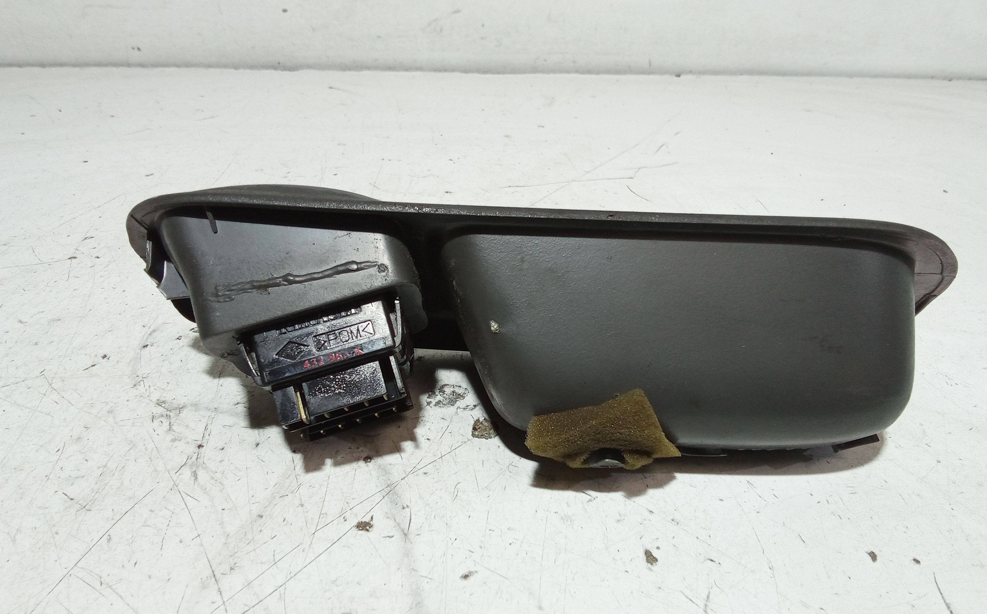 Pulsantiera anteriore sinistra Guida RENAULT Scenic Serie (99>03)