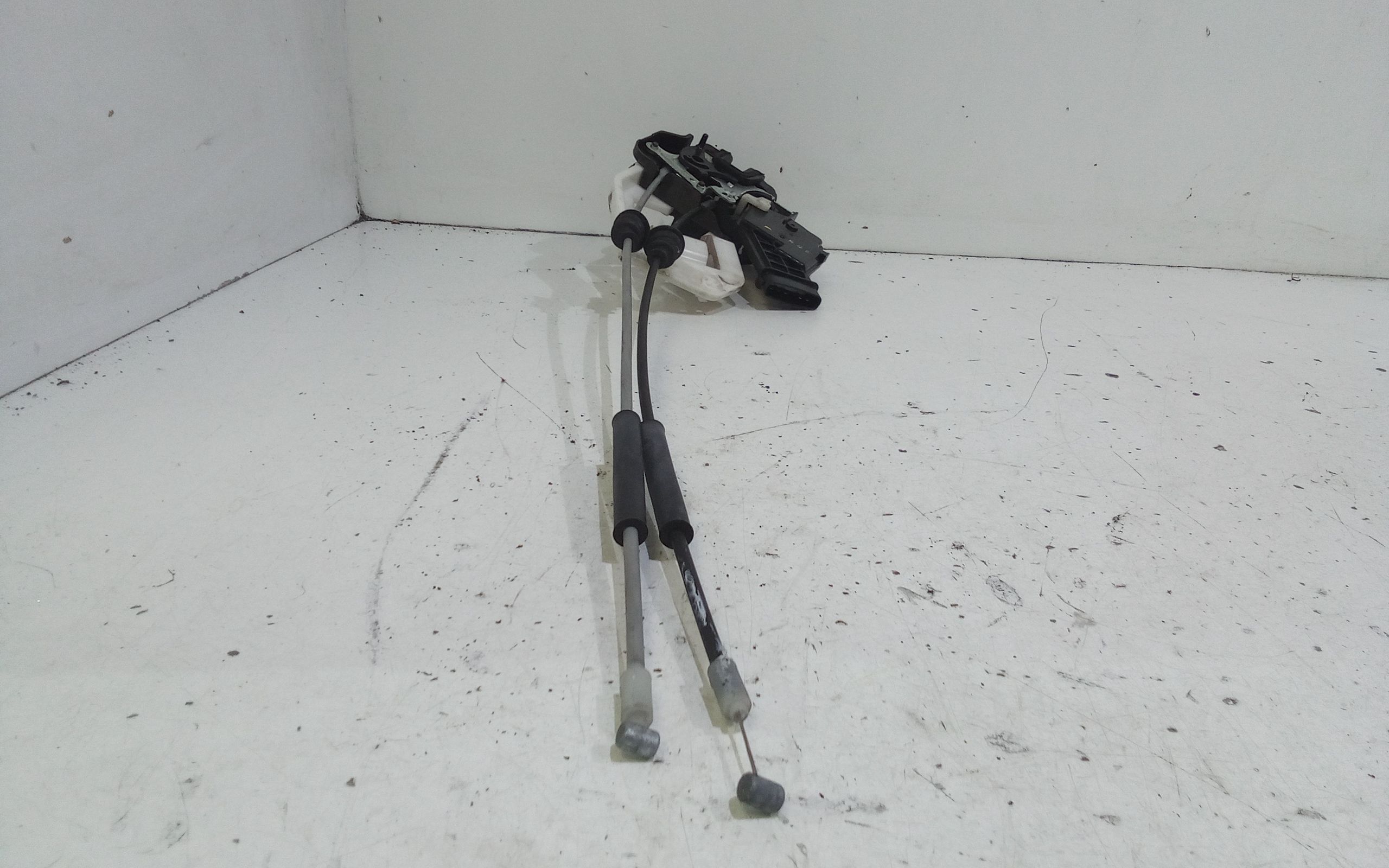 Serratura Posteriore destra KIA Carens 2 Serie