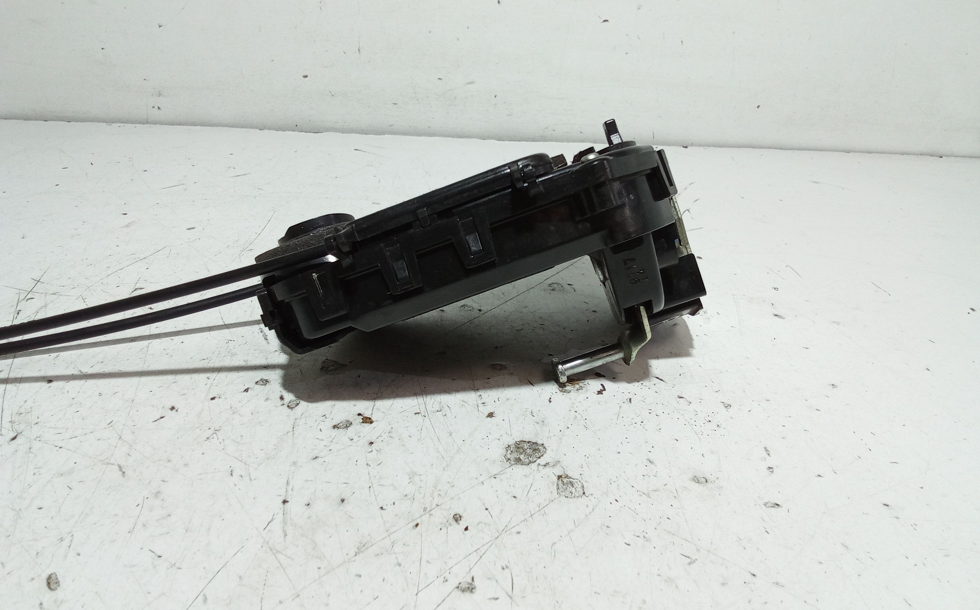 Serratura Posteriore destra TOYOTA Yaris Serie (05>08)