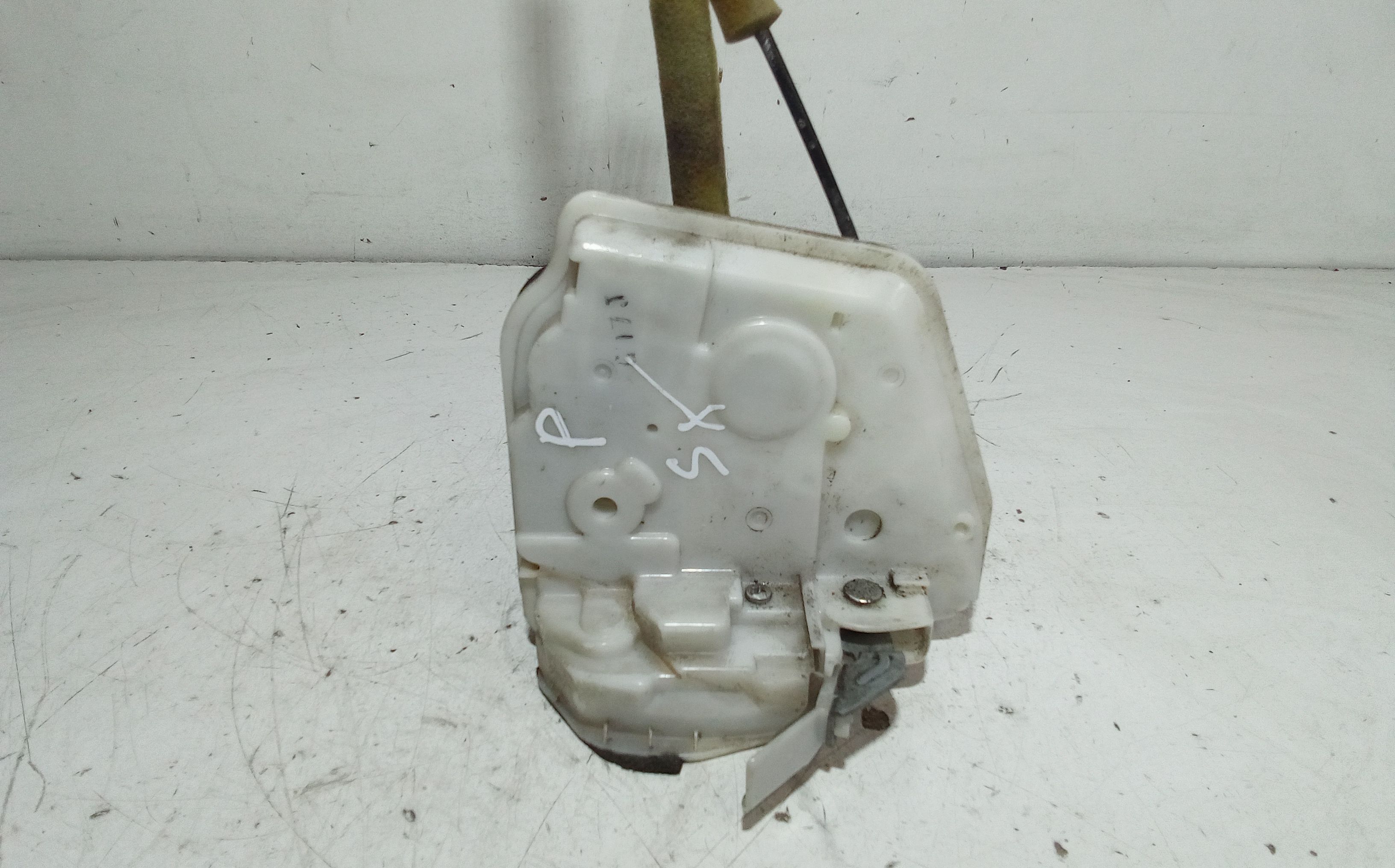 Serratura Posteriore destra MAZDA 3 Berlina Serie (09>13)