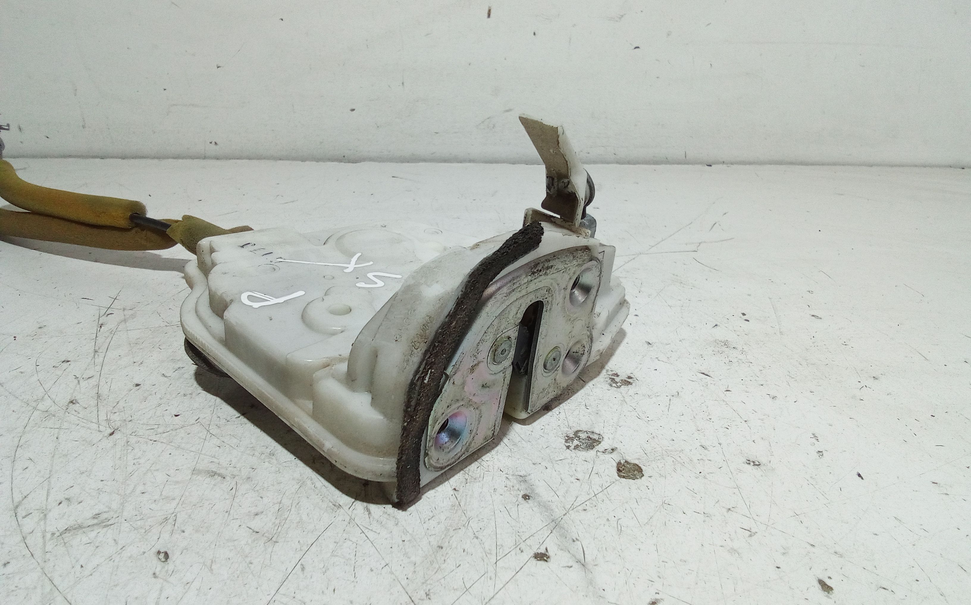 Serratura Posteriore destra MAZDA 3 Berlina Serie (09>13)