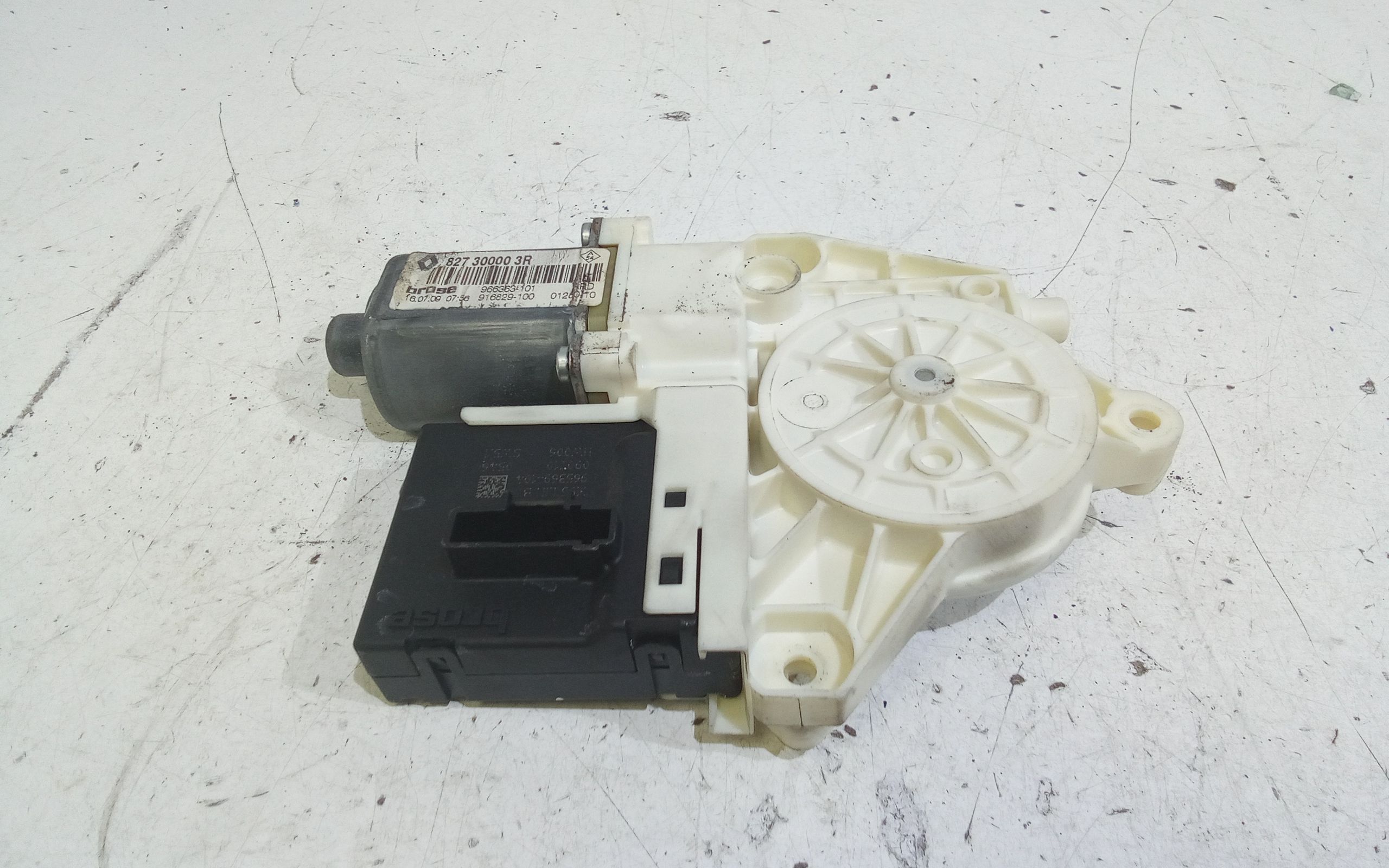 Motorino Alzavetro posteriore destra RENAULT Megane III (08>16)