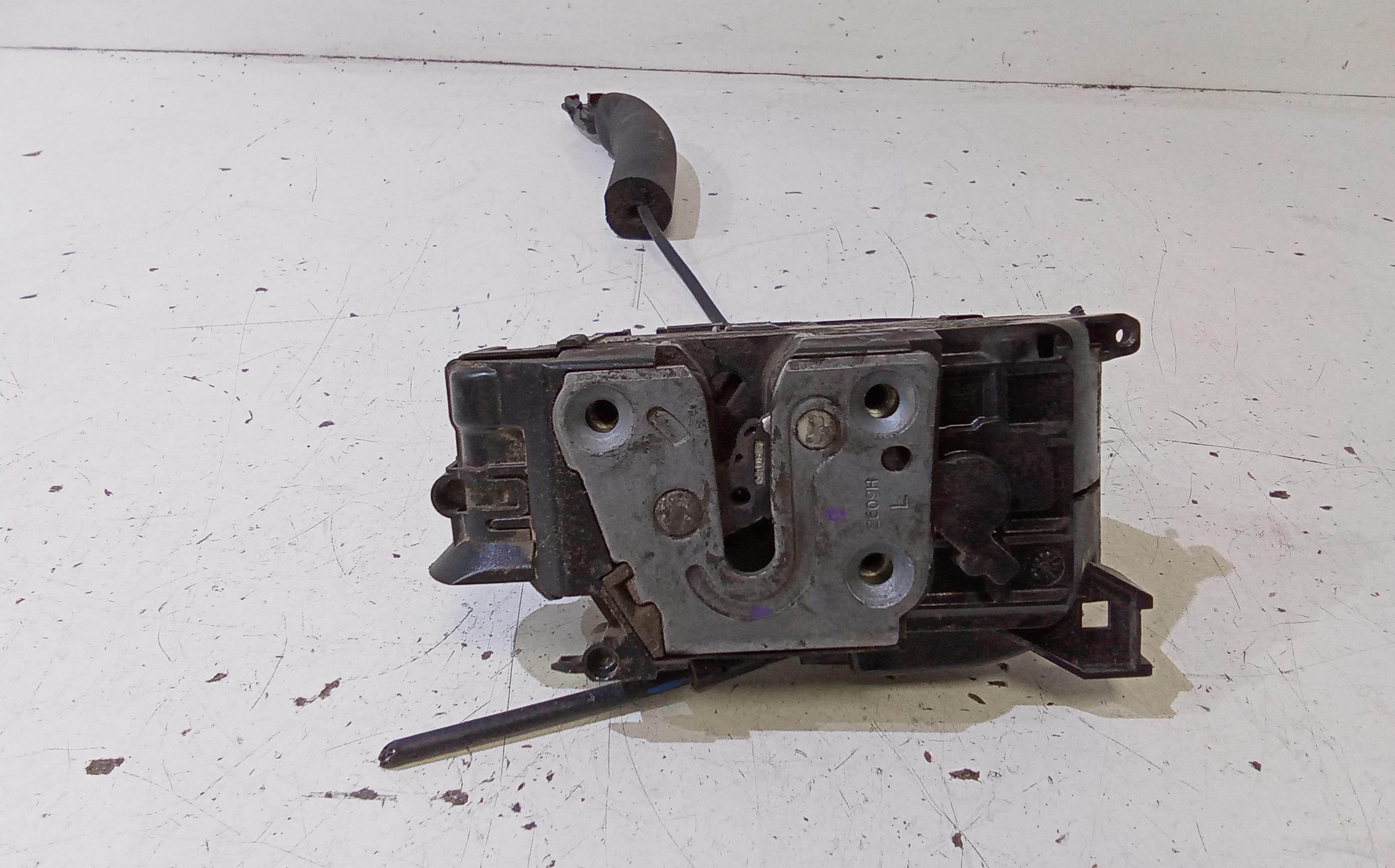 Serratura Anteriore Sinistra RENAULT Megane III (08>16)