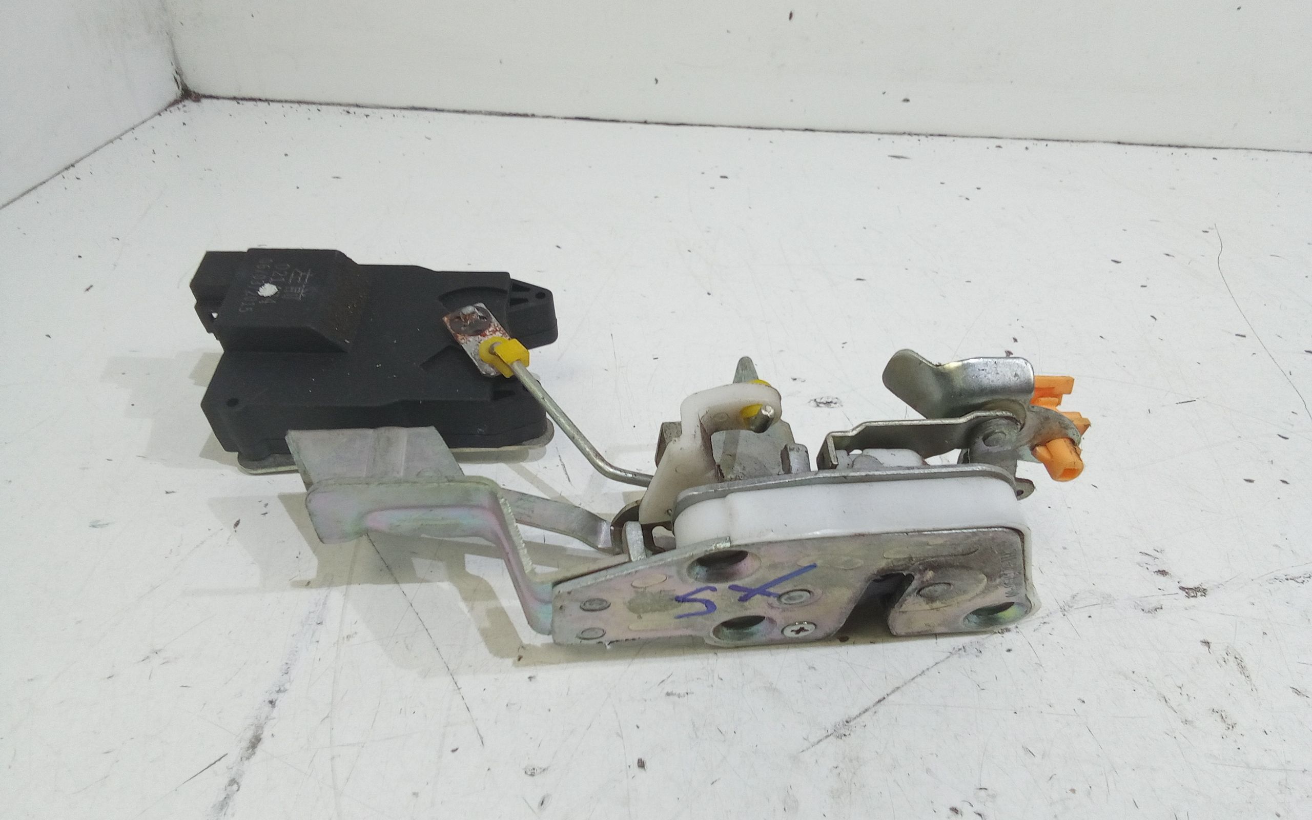 Serratura Anteriore Sinistra ZD D1 Serie (16>)