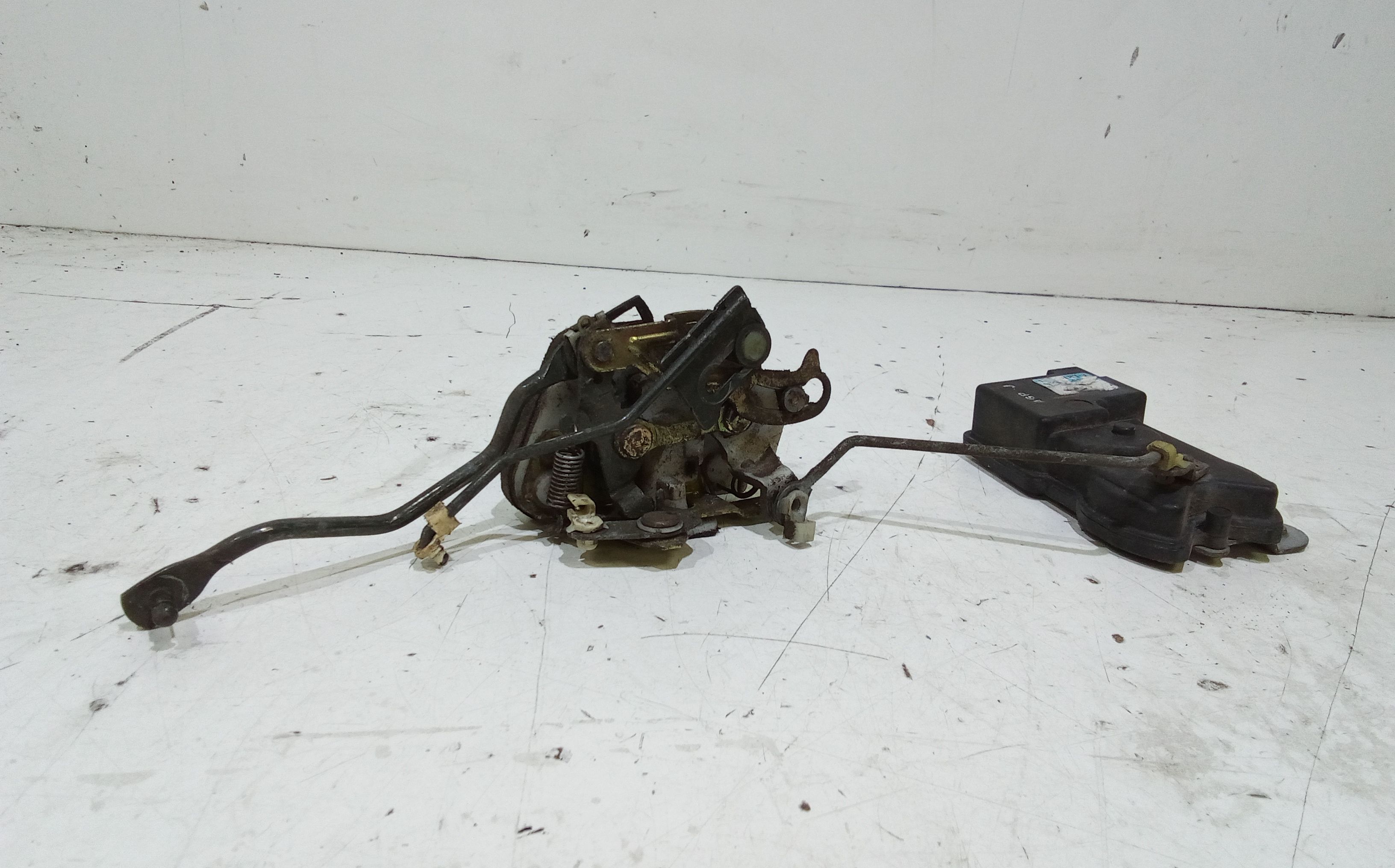 Serratura Anteriore Sinistra HYUNDAI H1 1 Serie Furgonato