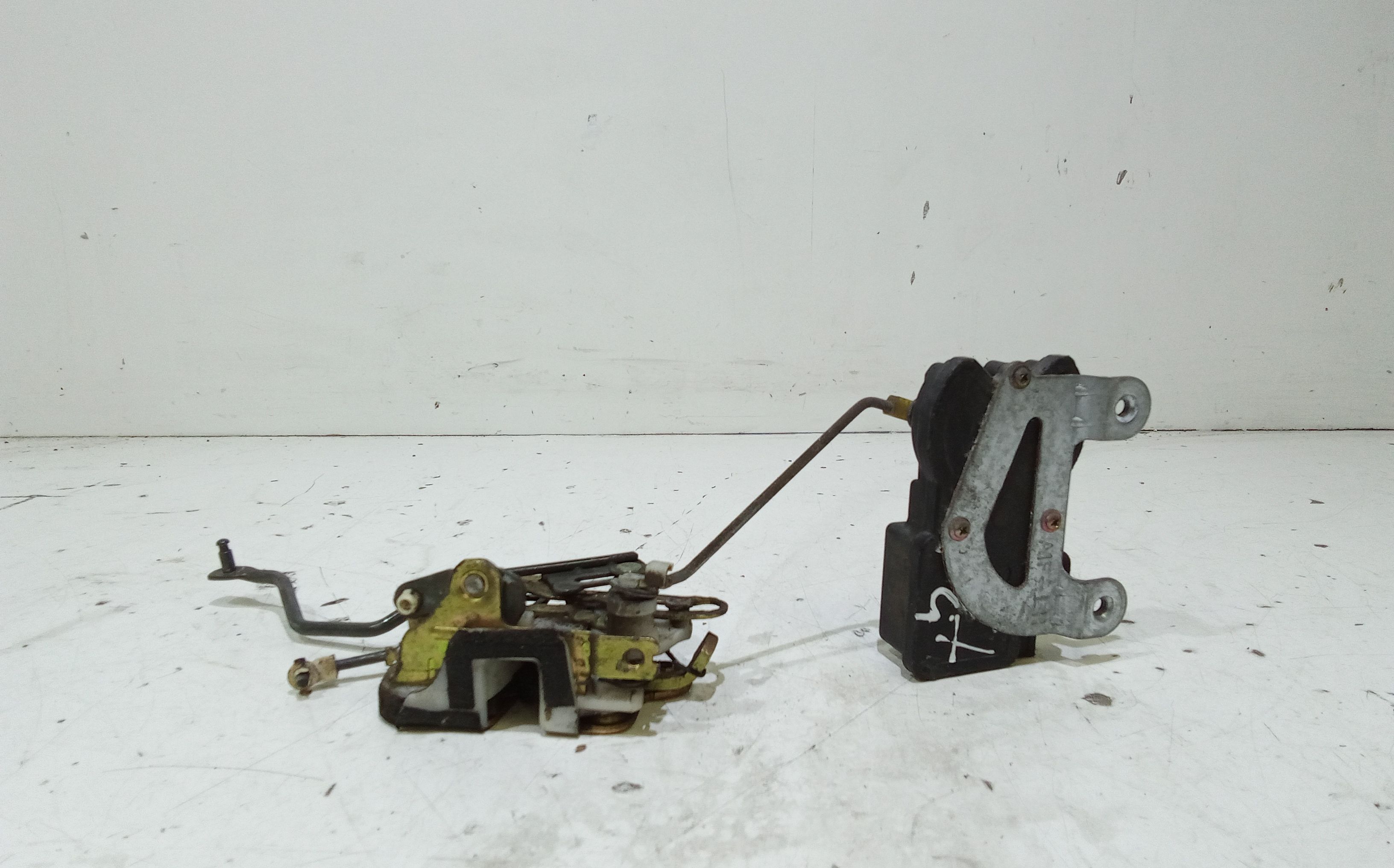 Serratura Anteriore Sinistra HYUNDAI H1 1 Serie Furgonato