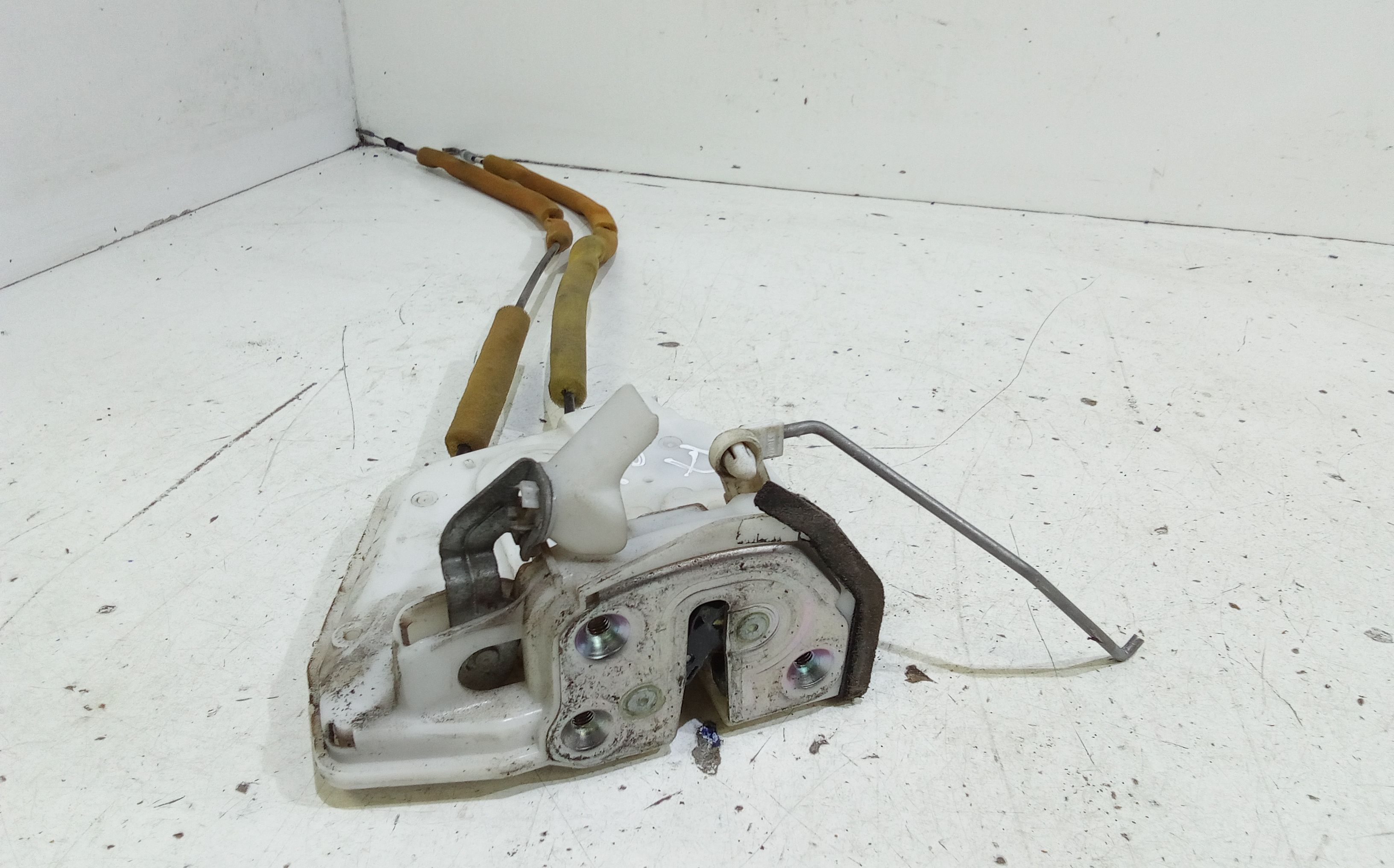 Serratura Anteriore Sinistra MAZDA 3 Berlina Serie (09>13)