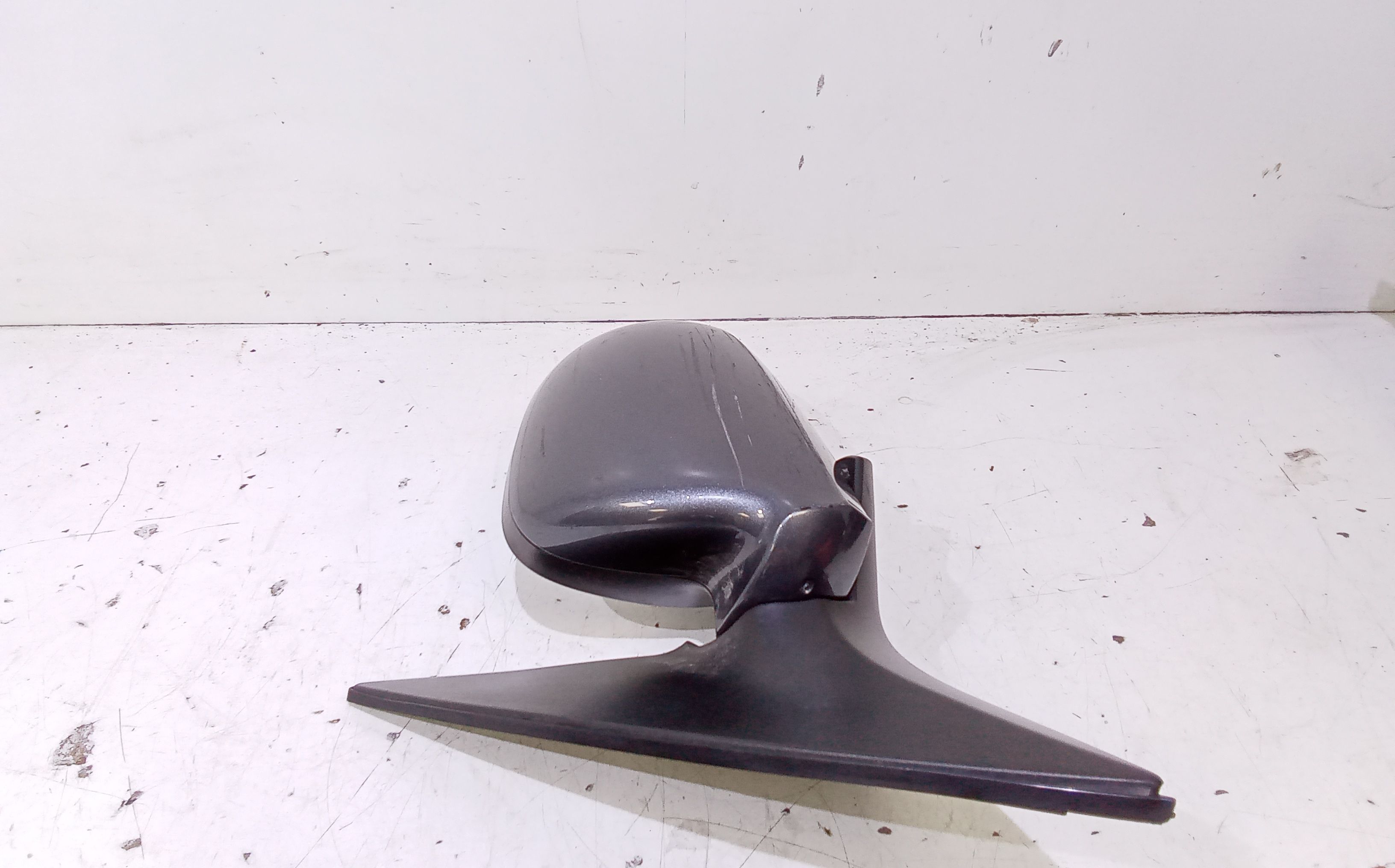 Specchietto Retrovisore Sinistro HYUNDAI i30 Serie (07>11)