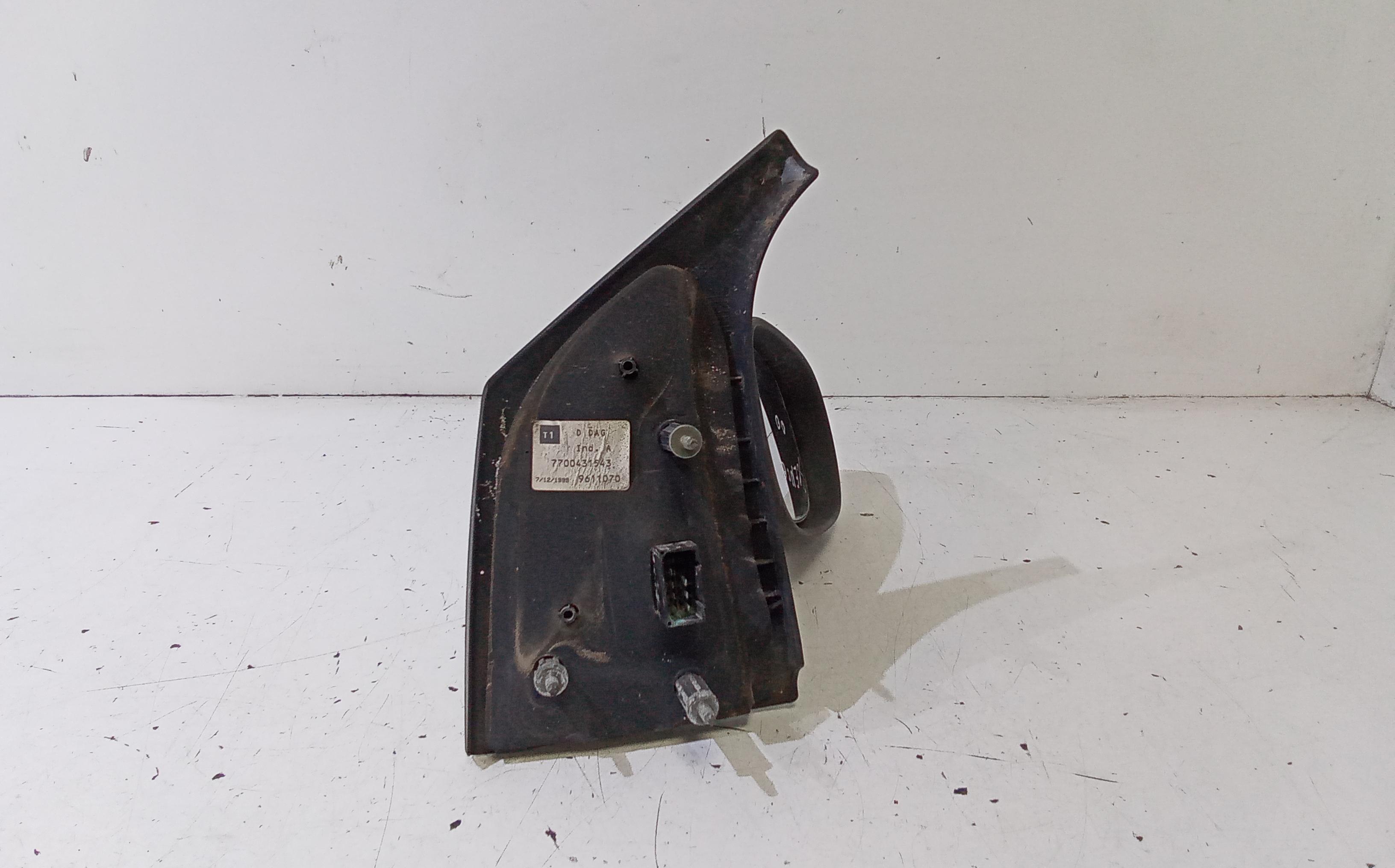 Specchietto Retrovisore Destro RENAULT Scenic Serie (99>03)