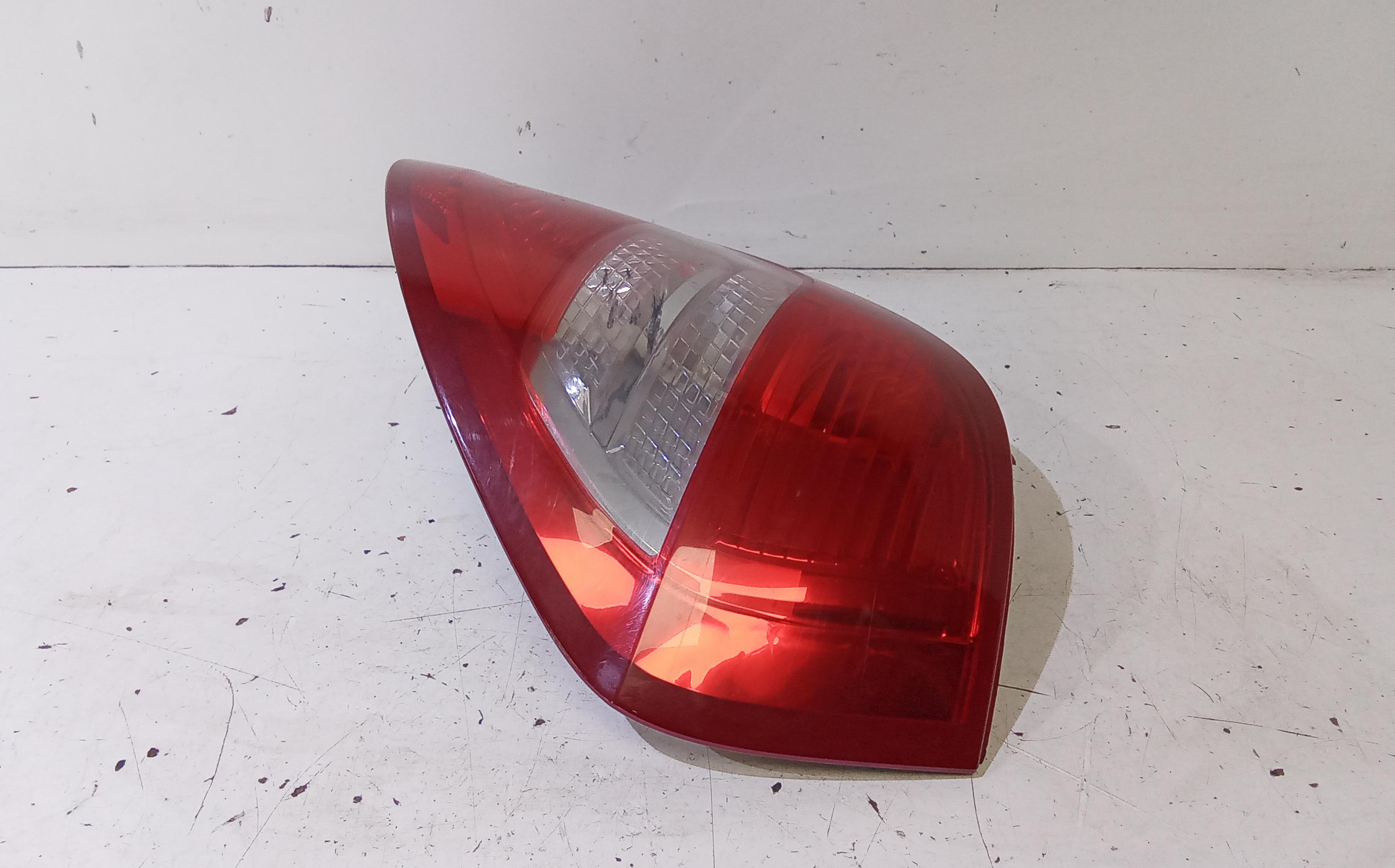 Stop fanale posteriore Destro Passeggero MERCEDES Classe A W169 4 Serie