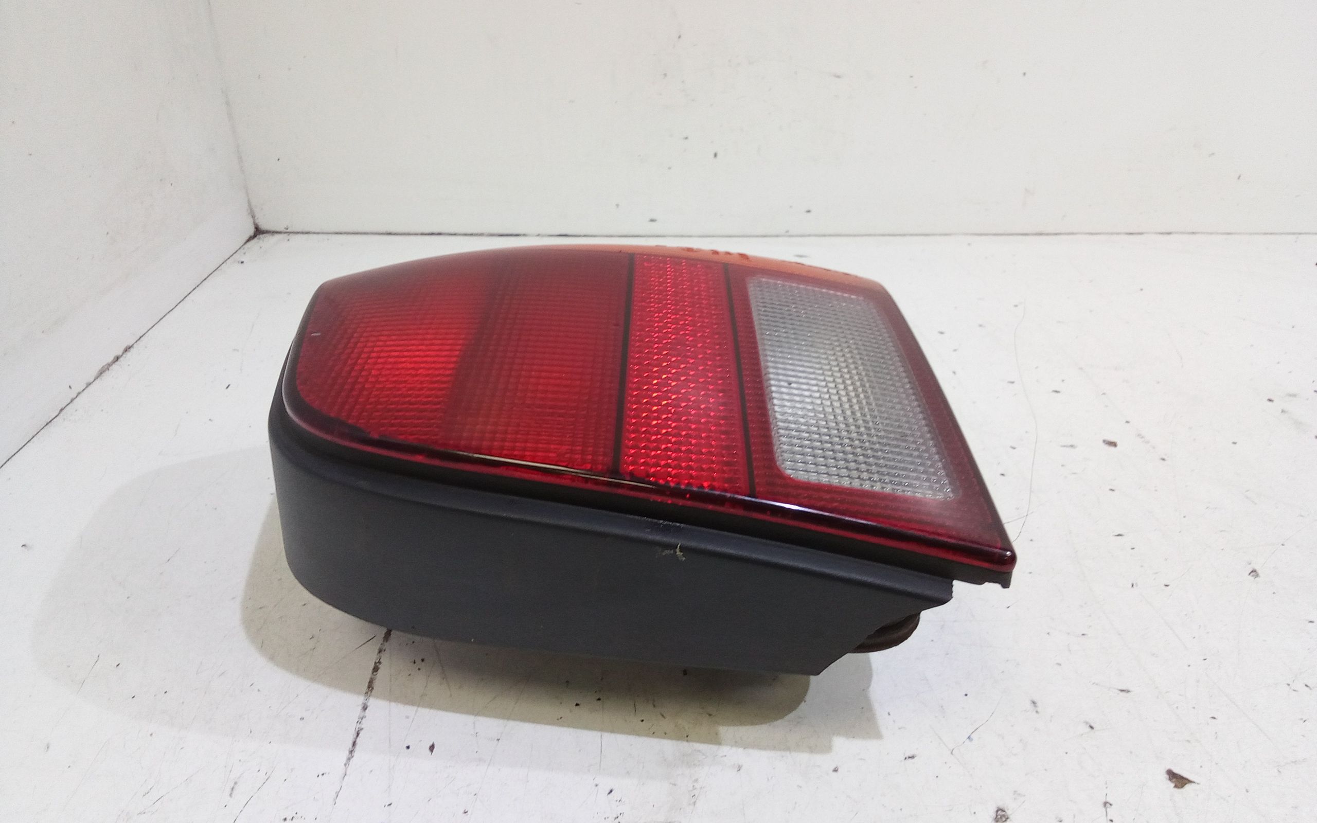 Stop fanale posteriore Destro Passeggero VOLKSWAGEN Polo 3 Serie