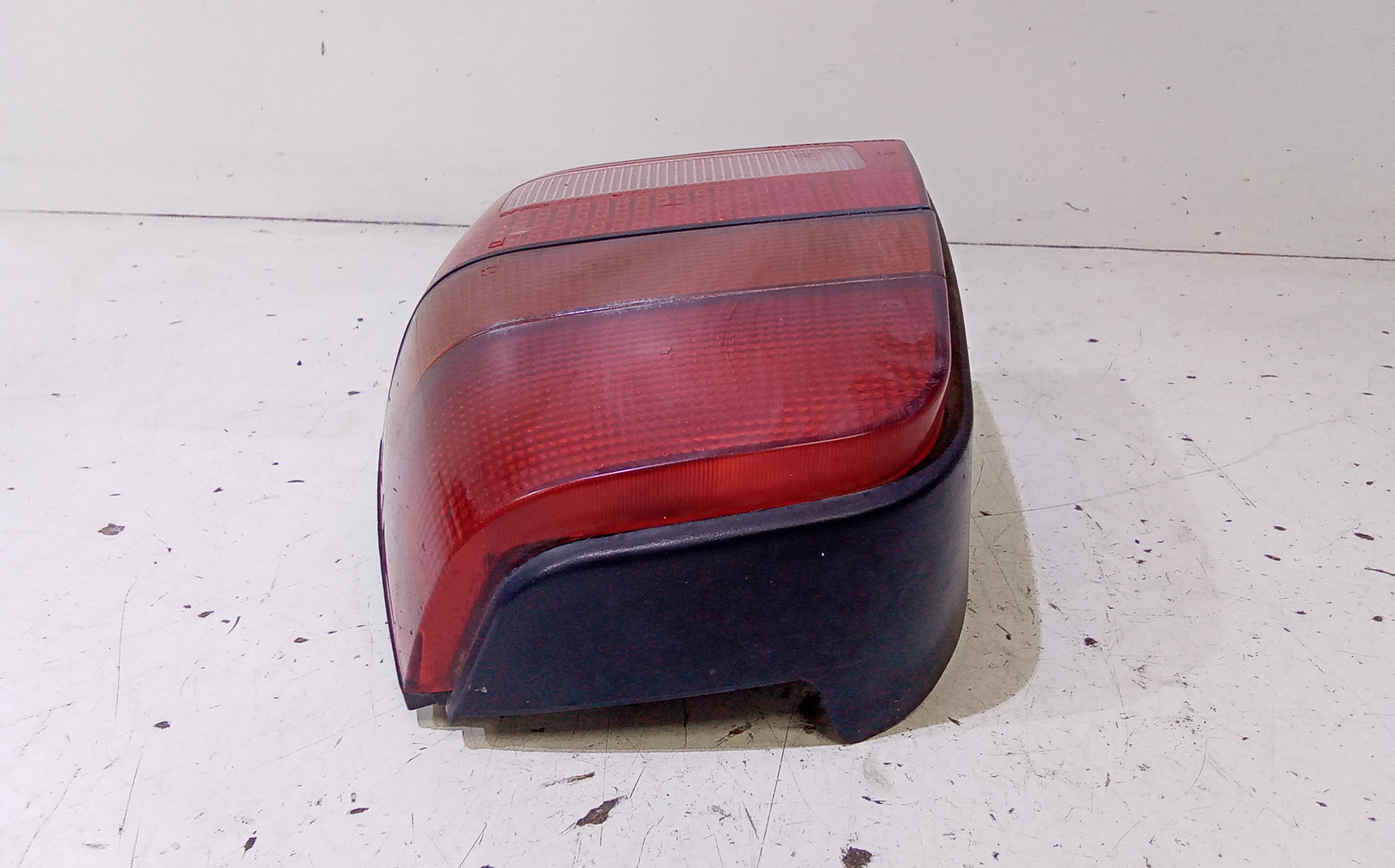 Stop fanale posteriore Destro Passeggero VOLKSWAGEN Polo 3 Serie