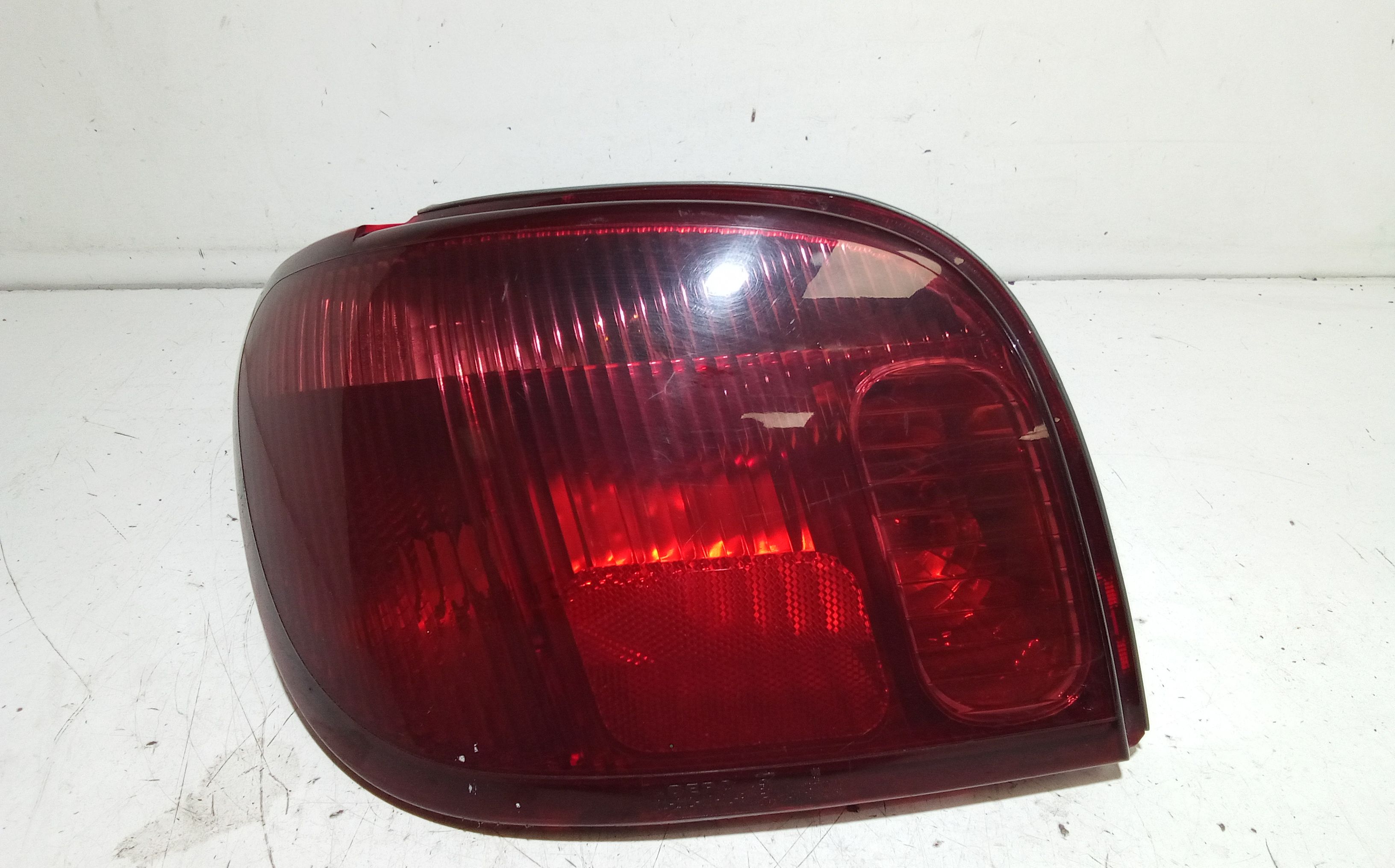 Stop fanale Posteriore sinistro lato Guida TOYOTA Yaris Serie (03>05)