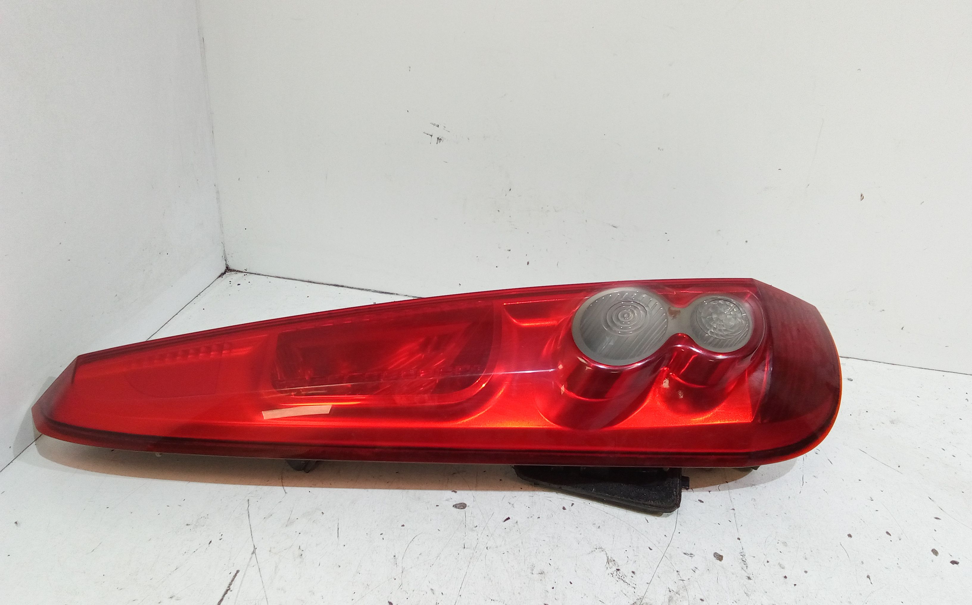 Stop fanale Posteriore sinistro lato Guida FORD Fiesta 5 Serie