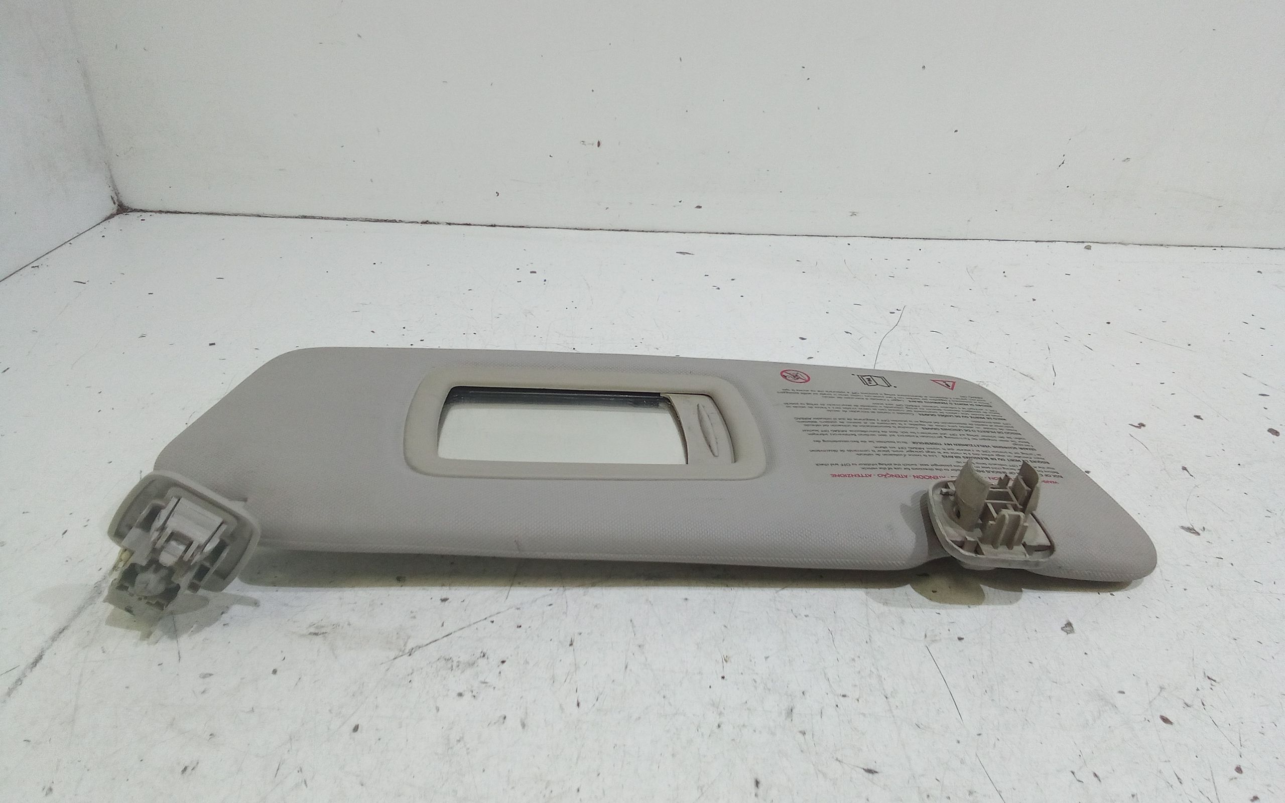 Parasole aletta Lato Passeggero RENAULT Megane III (08>16)