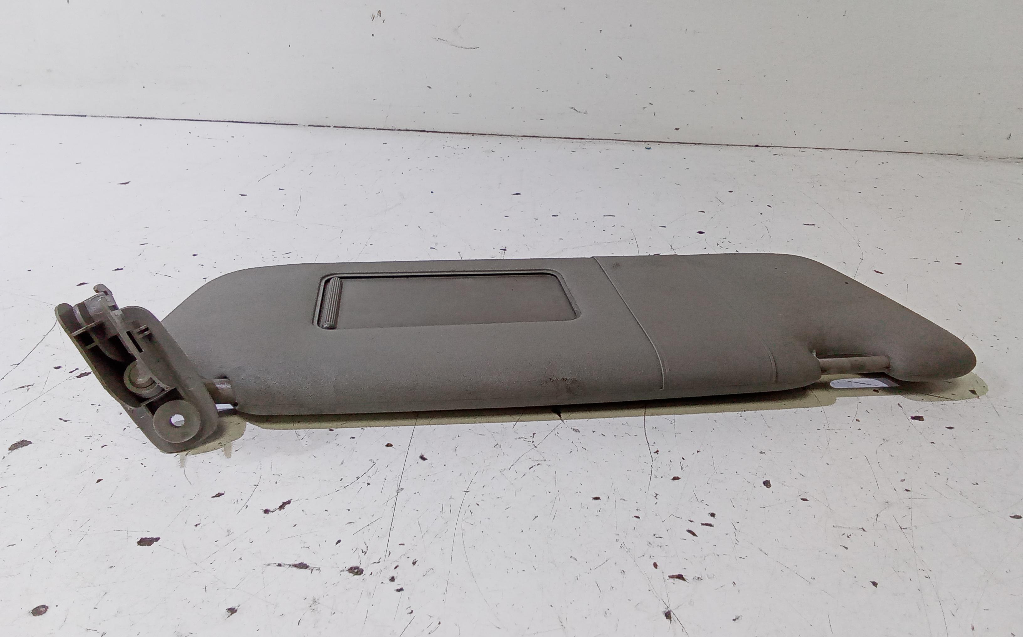 Parasole aletta Lato Passeggero AUDI A4 Avant (8ED) (04>08)