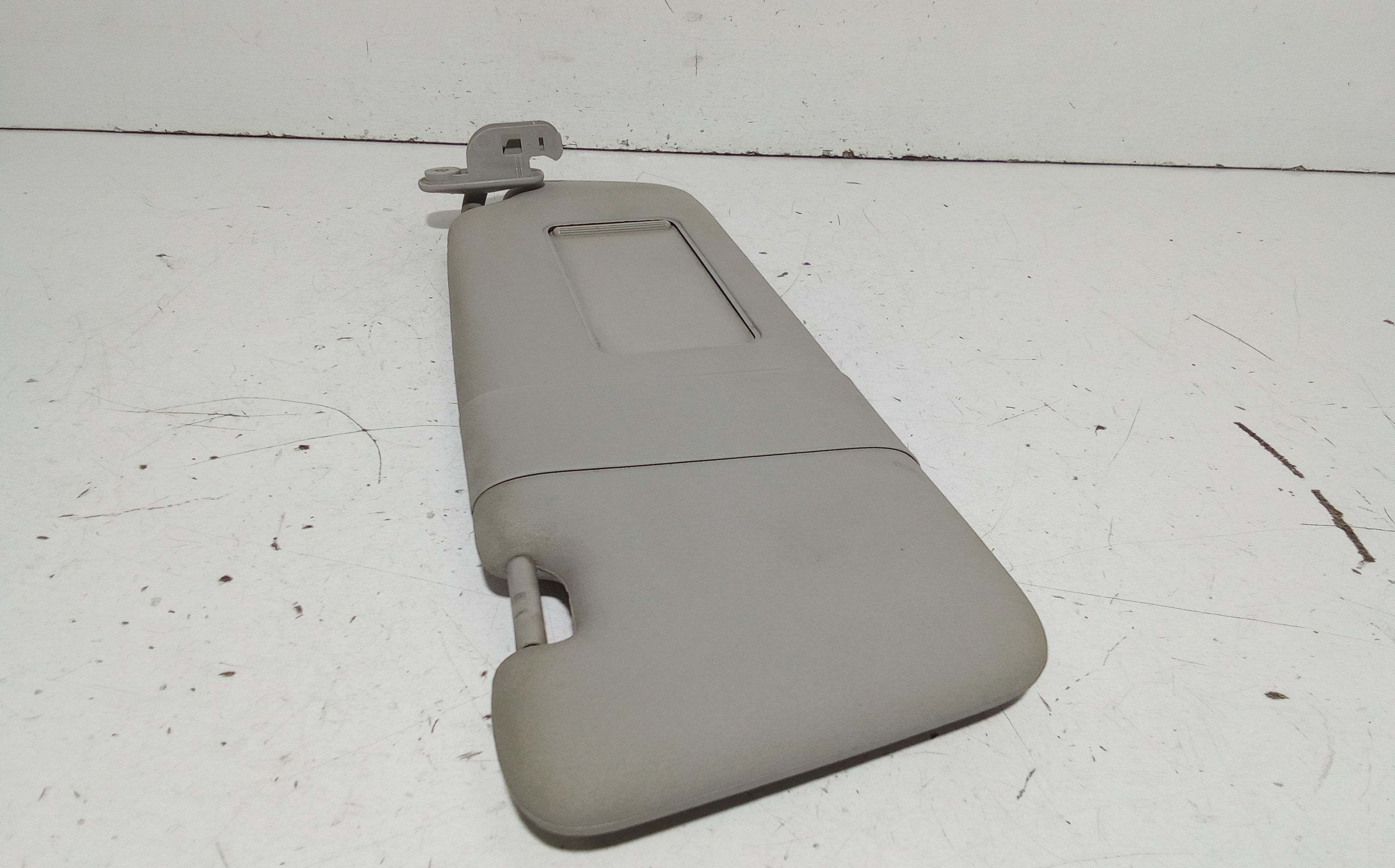 Parasole aletta Lato Passeggero AUDI A4 Berlina (8E) (04>07)