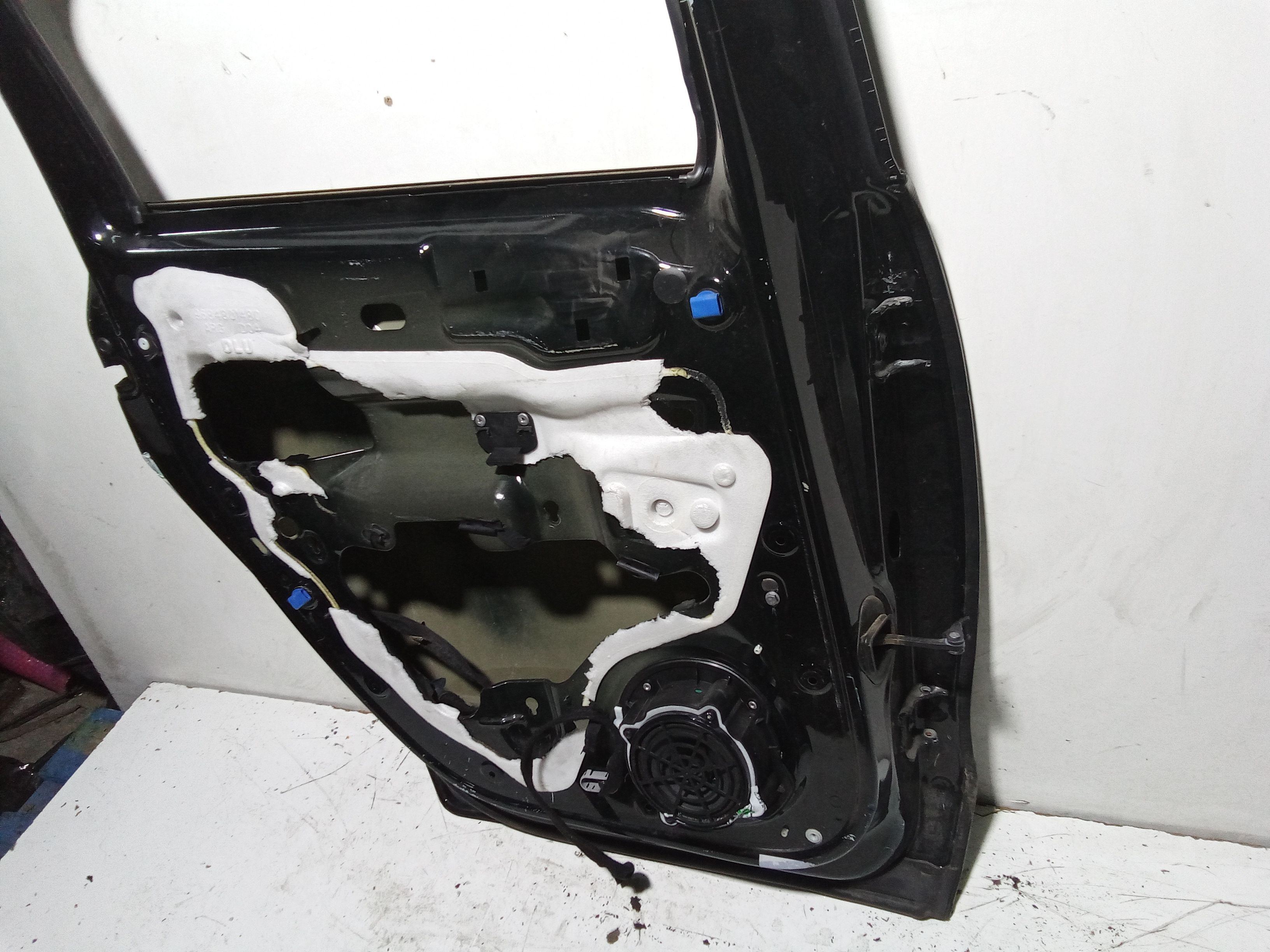 Portiera Posteriore Sinistra PEUGEOT 3008 Serie (09>16)