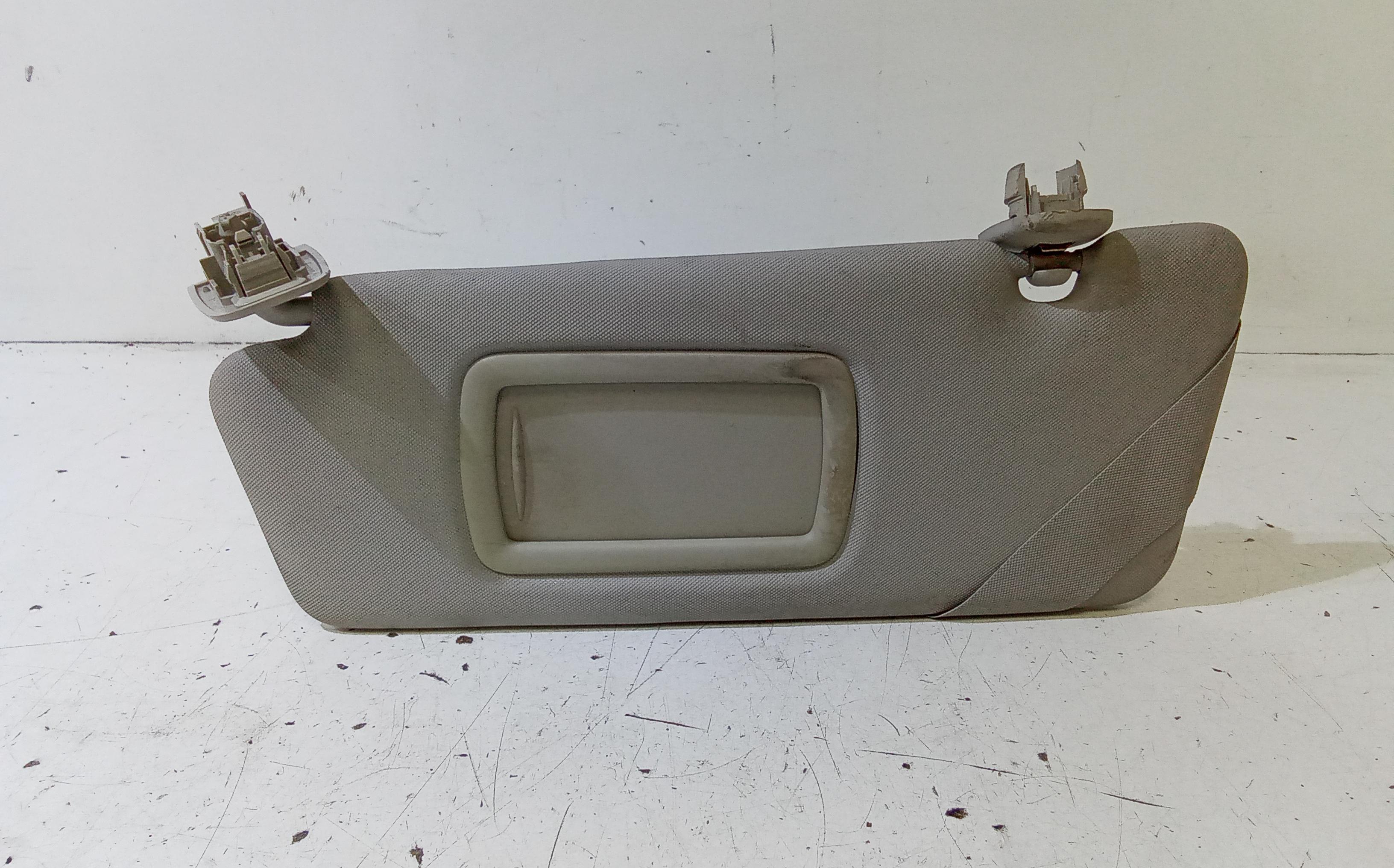 Parasole aletta anteriore Lato Guida RENAULT Megane III (08>16)