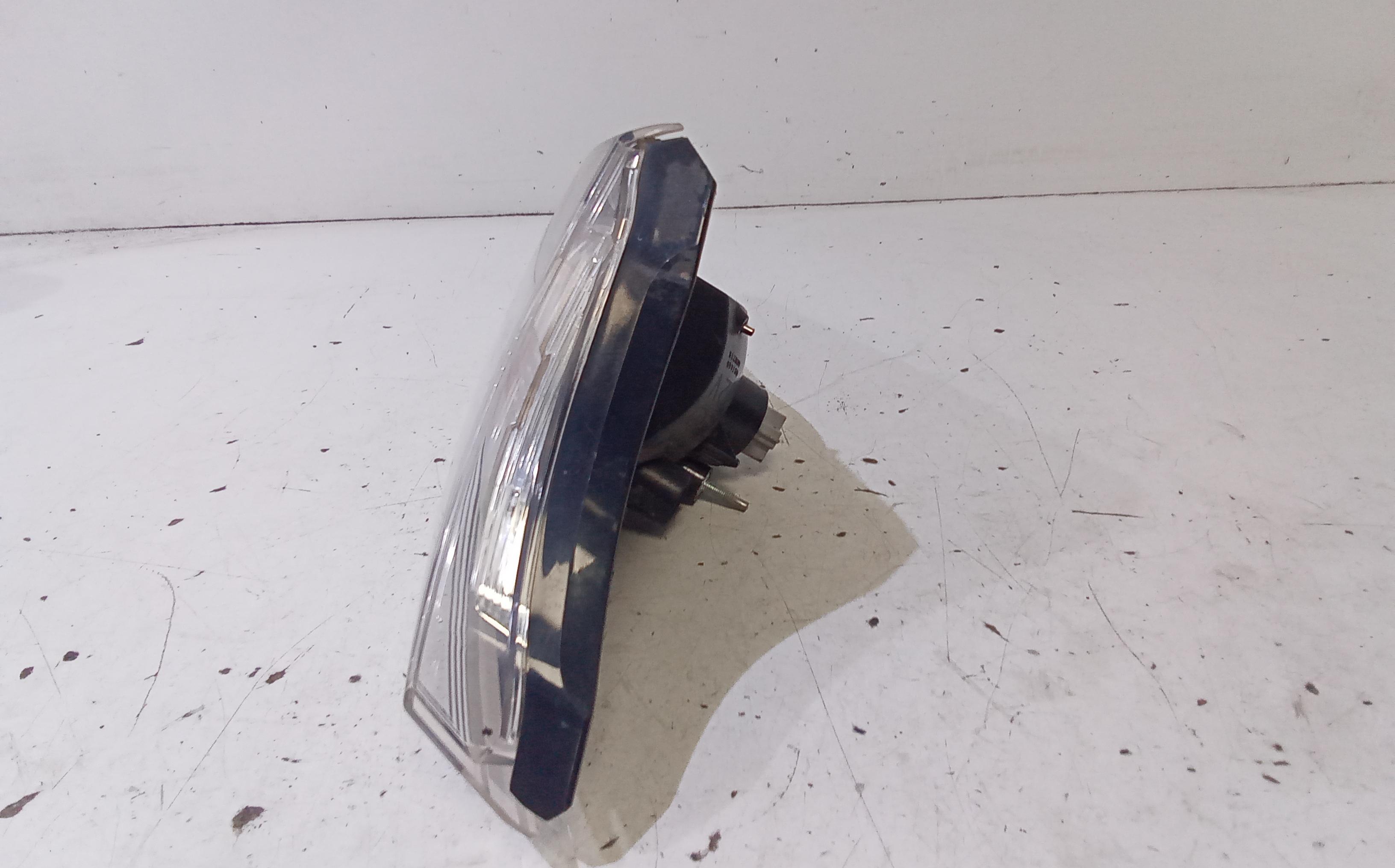 Stop Posteriore Sinistro Integrato nel Portello MAZDA 3 Berlina Serie (09>13)