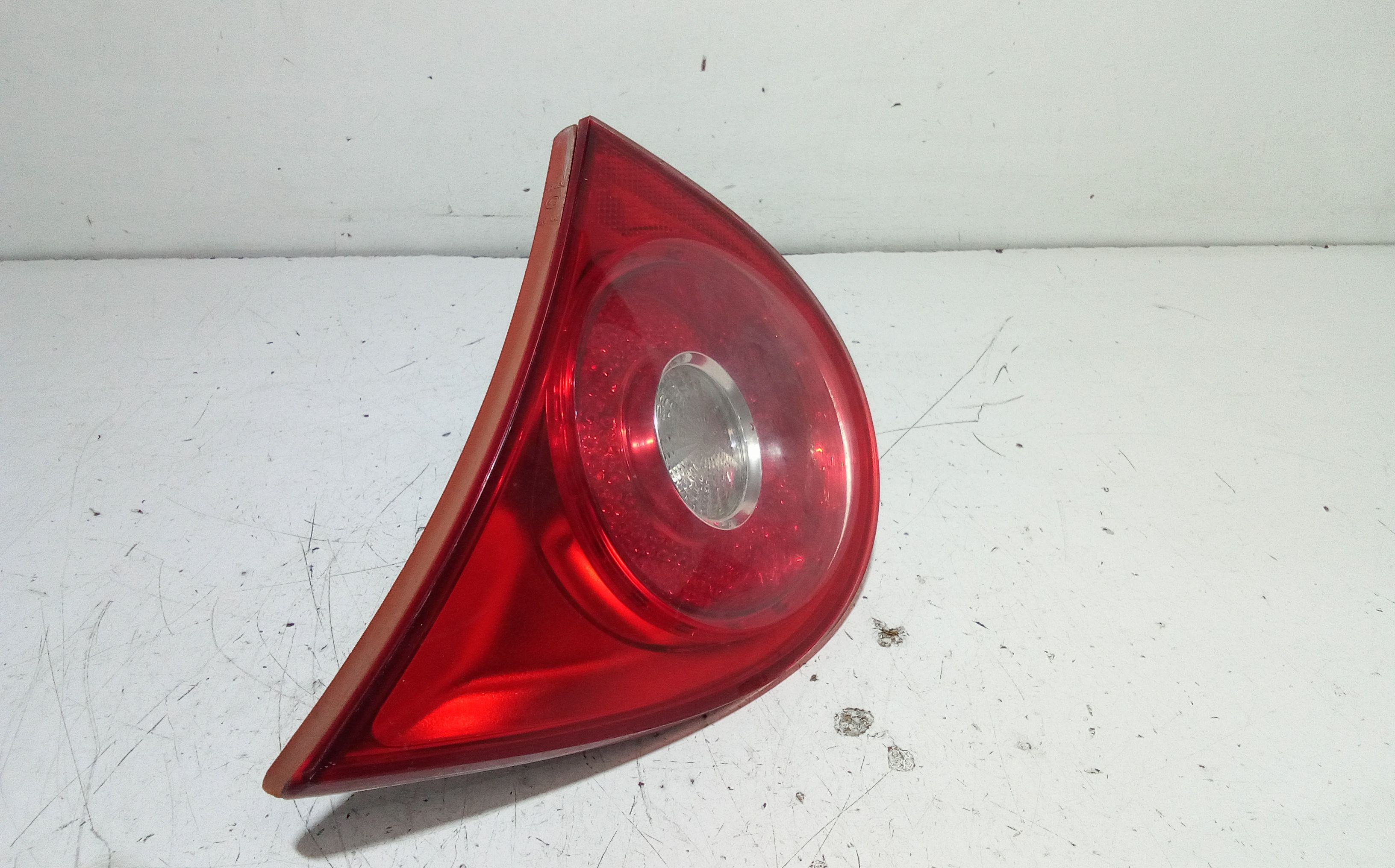 Stop Posteriore Destro Integrato nel Portello VOLKSWAGEN Golf 5 Berlina (03>08)