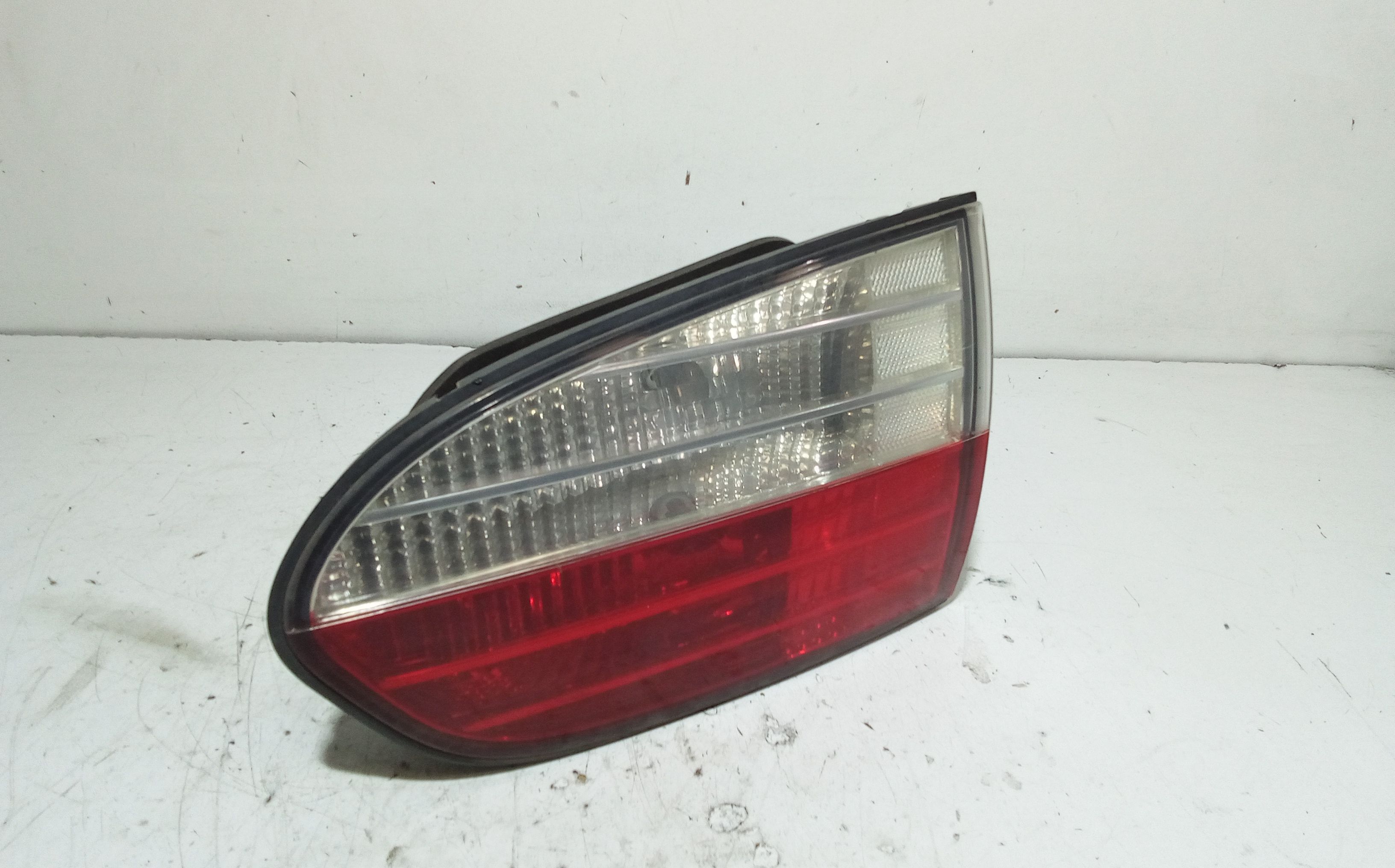 Stop Posteriore Destro Integrato nel Portello HYUNDAI H1 1 Serie Furgonato