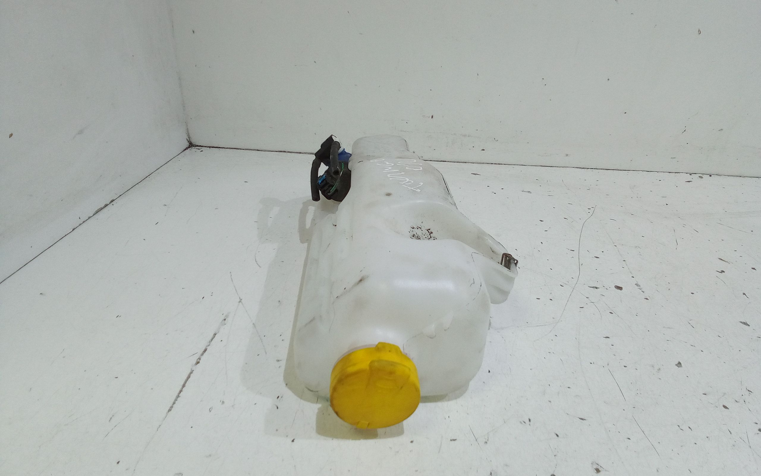 Vaschetta Tergi ant RENAULT Twingo III serie (14>)