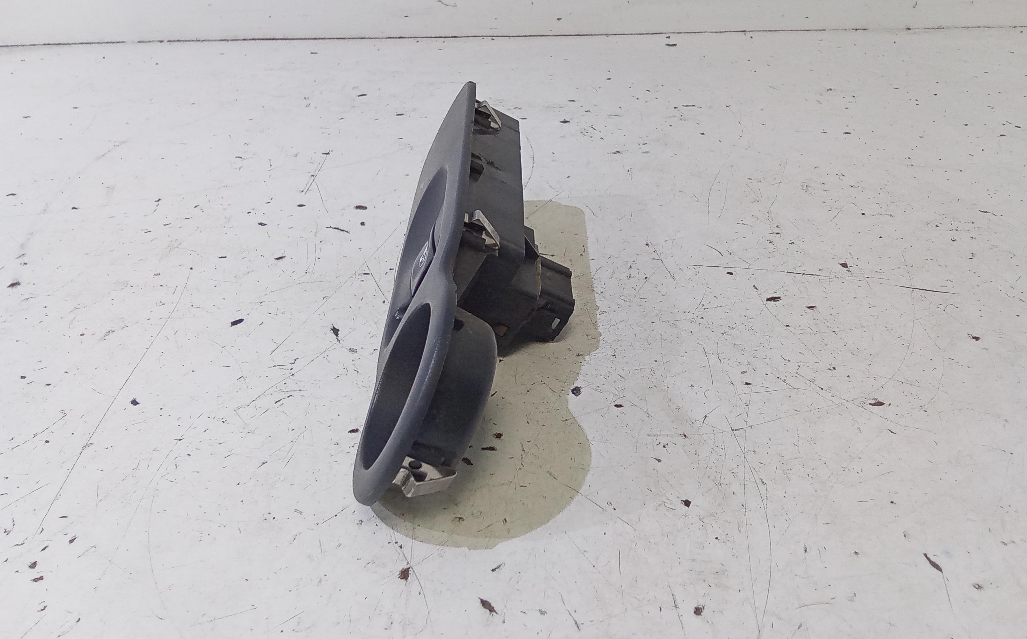 Pulsantiera Anteriore Destra Passeggero RENAULT Modus 1 Serie