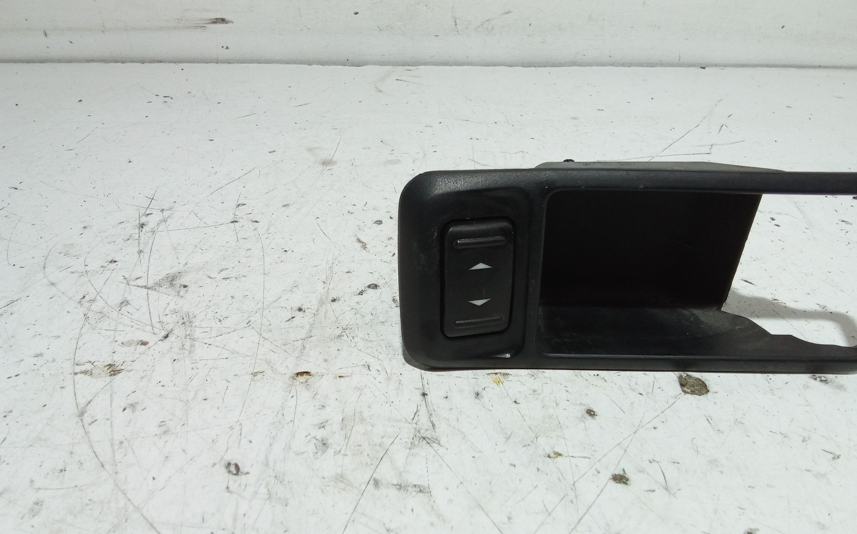 Pulsantiera Anteriore Destra Passeggero FORD Focus S. Wagon 3 Serie