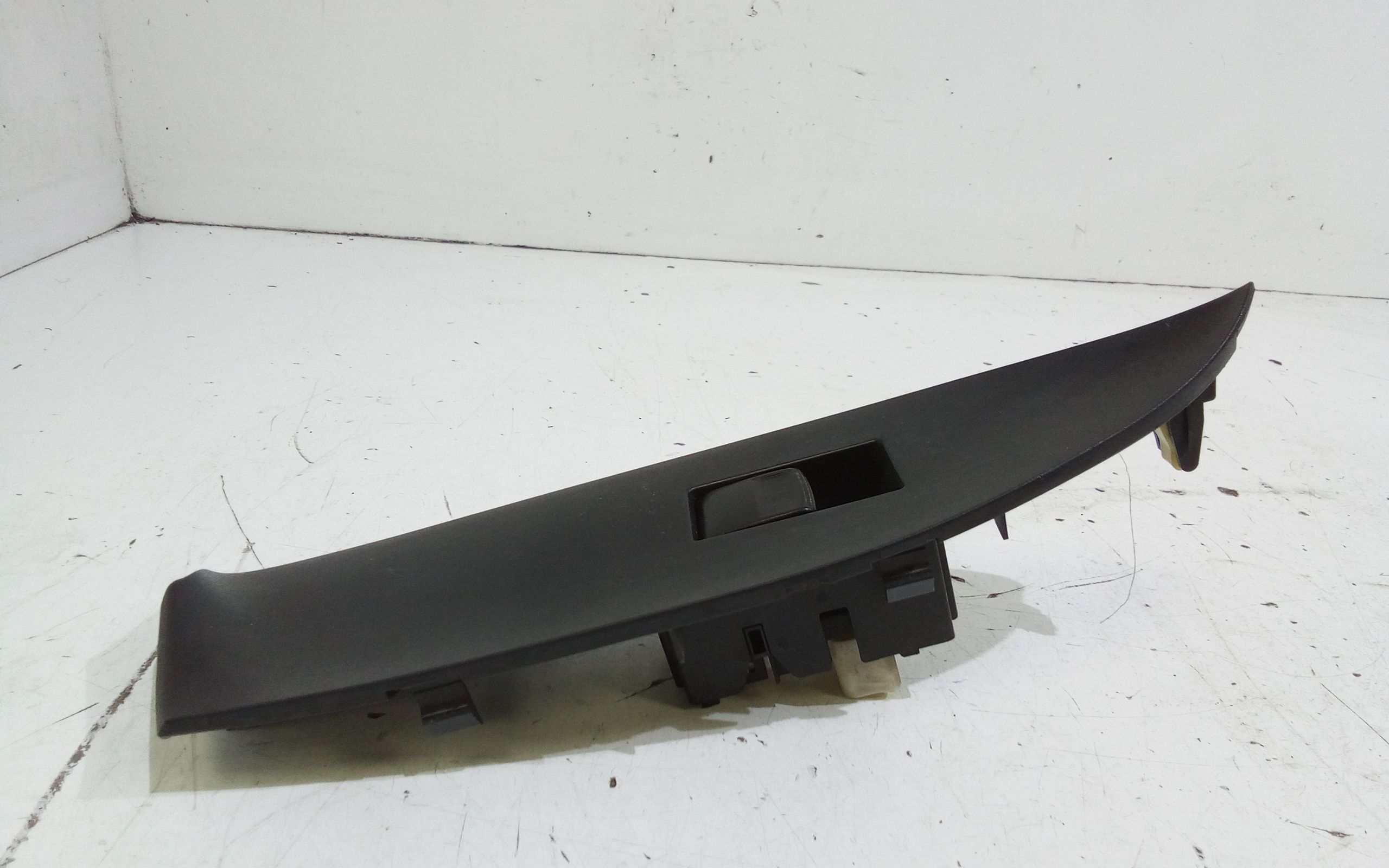 Pulsantiera Anteriore Destra Passeggero TOYOTA Rav4 5 Serie