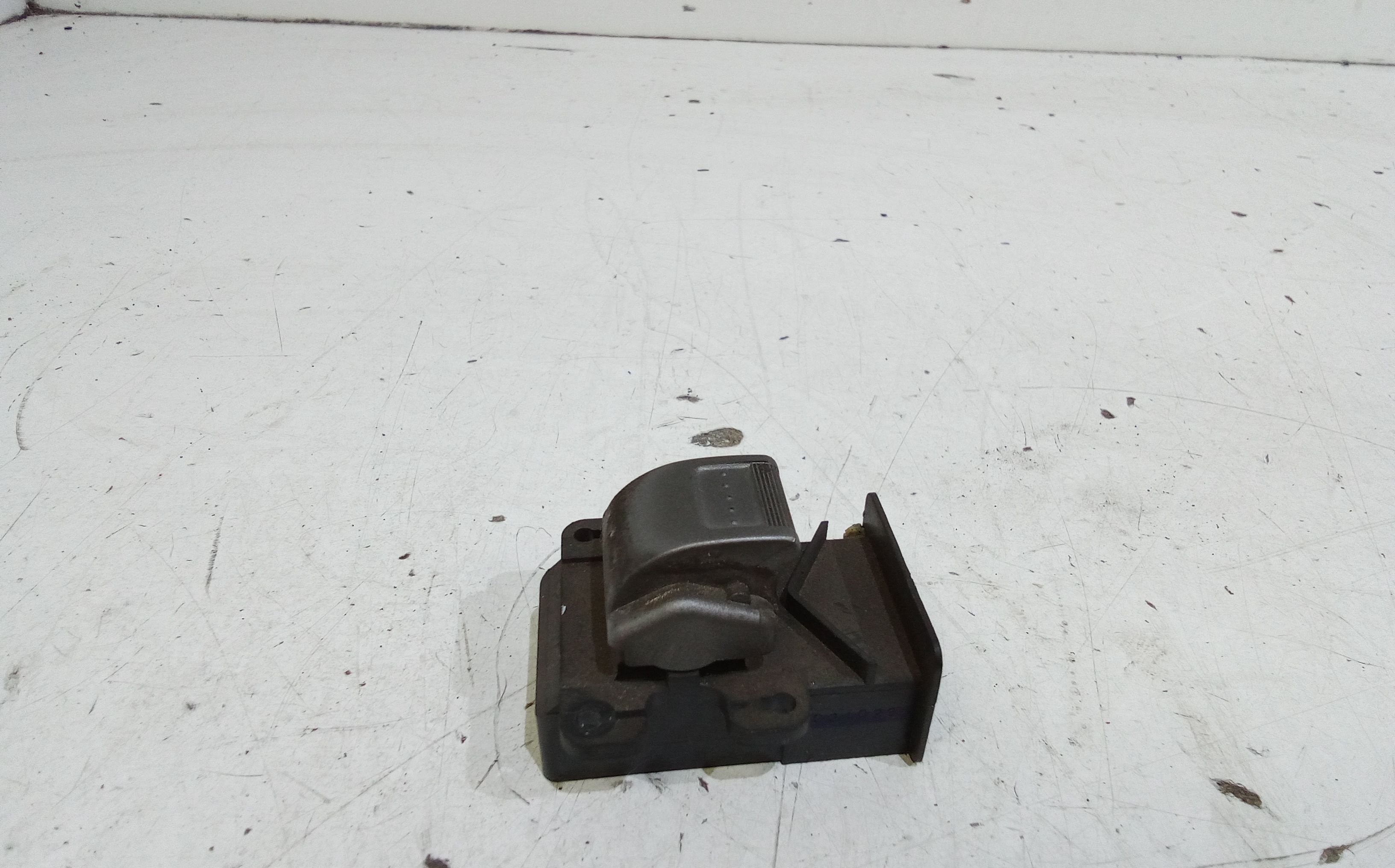 Pulsantiera Anteriore Destra Passeggero HONDA Civic Berlina 5P (01>06)