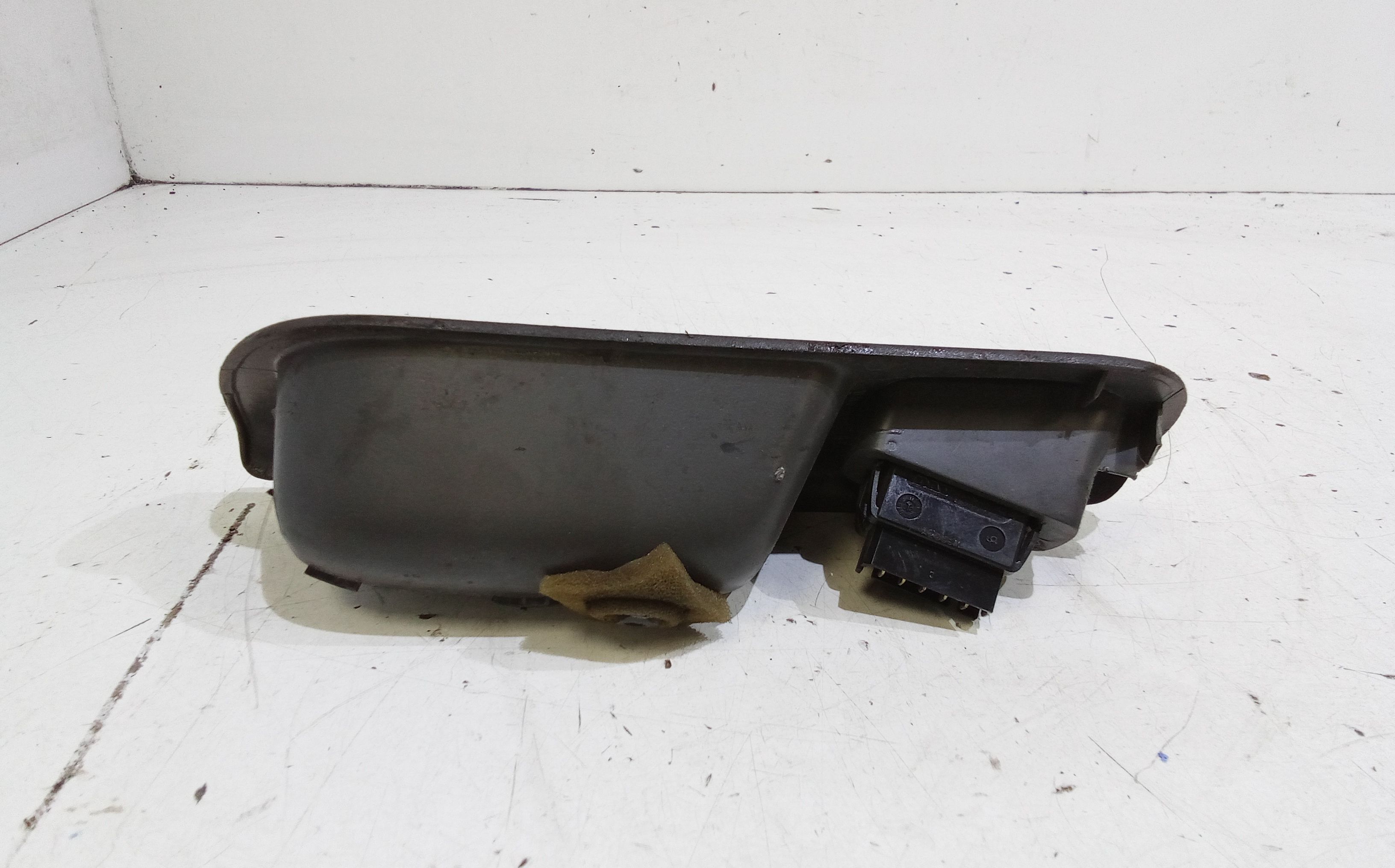 Pulsantiera Anteriore Destra Passeggero RENAULT Megane Scenic (06>)