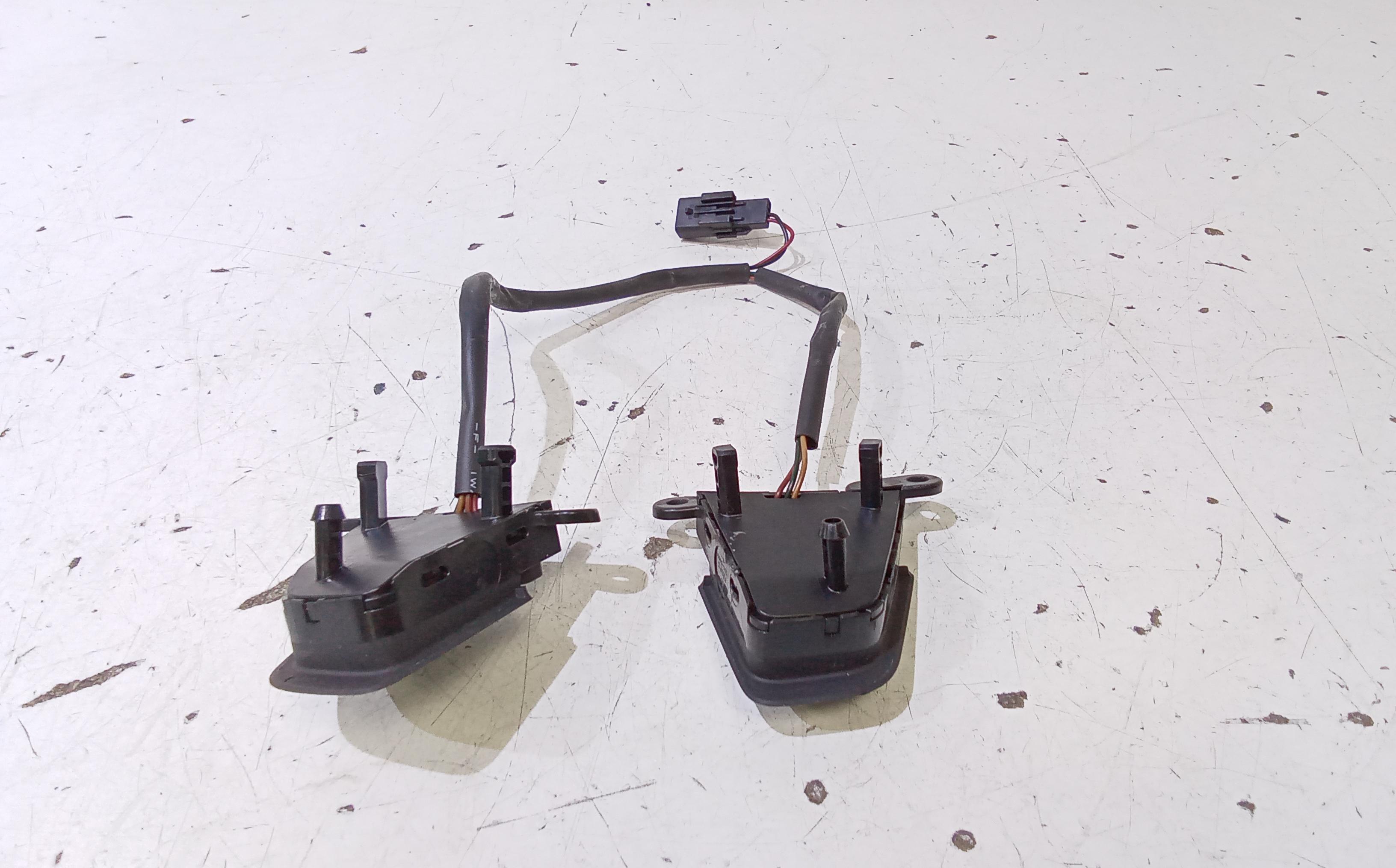 Comandi al volante multifunzione RENAULT Laguna Grand Tour 5 Serie