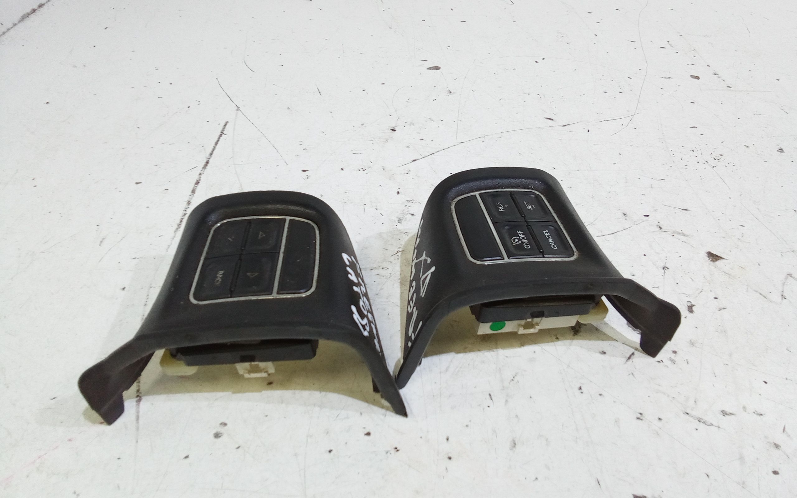 Comandi al volante multifunzione FIAT Freemont 1 Serie