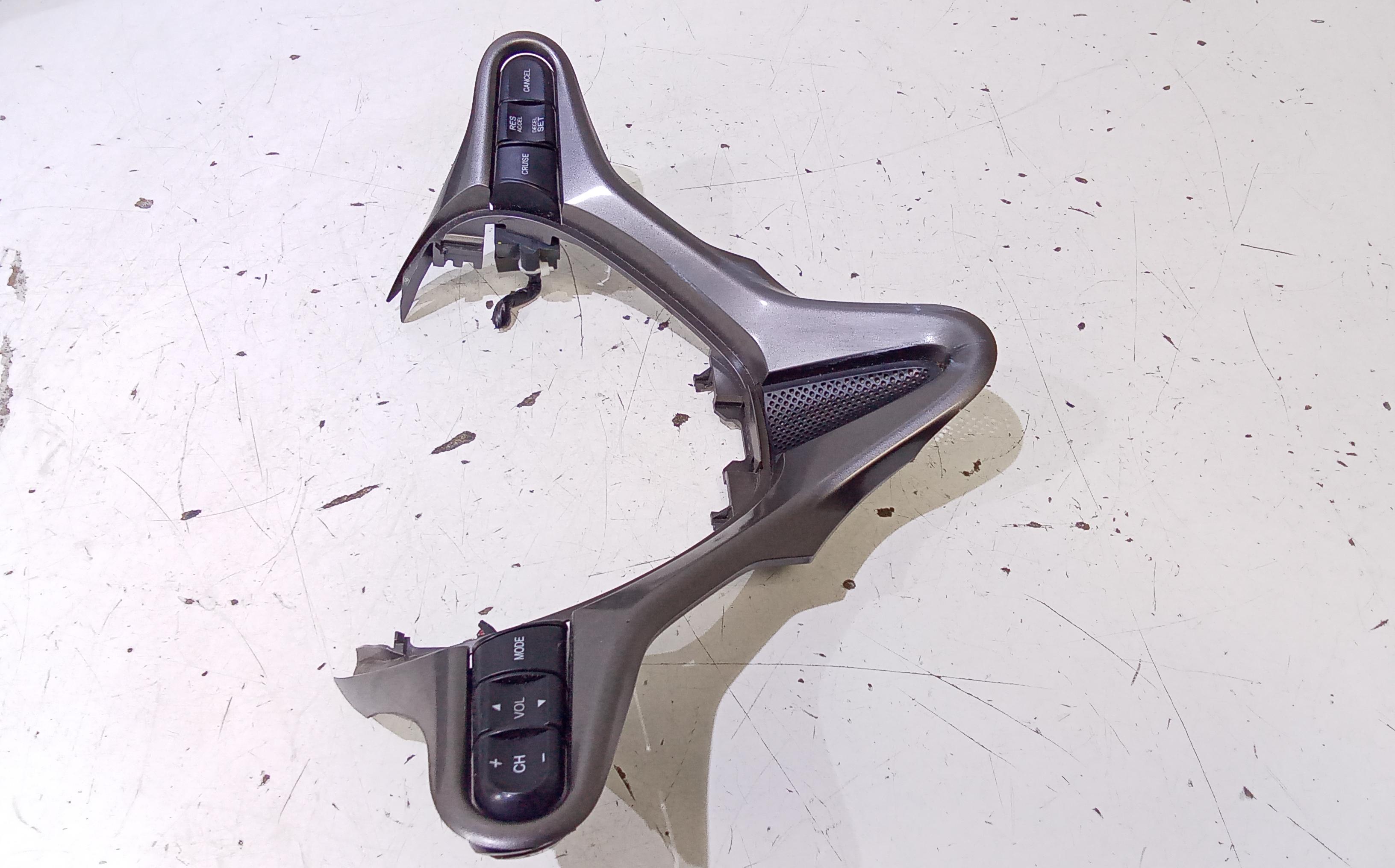 Comandi al volante multifunzione HONDA Civic Berlina 5P (06>11)